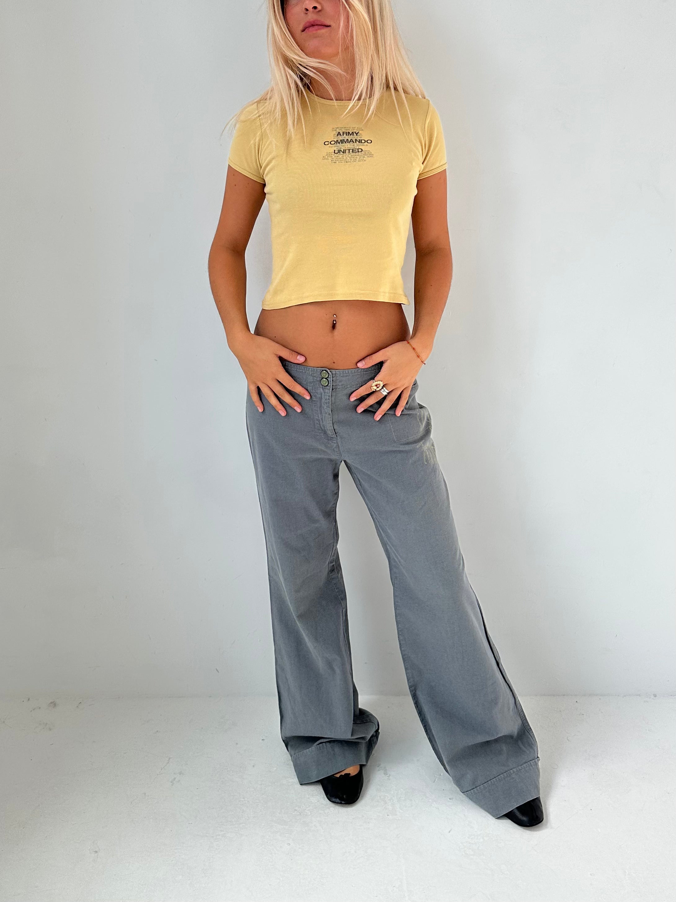 baby tee — size xs/s