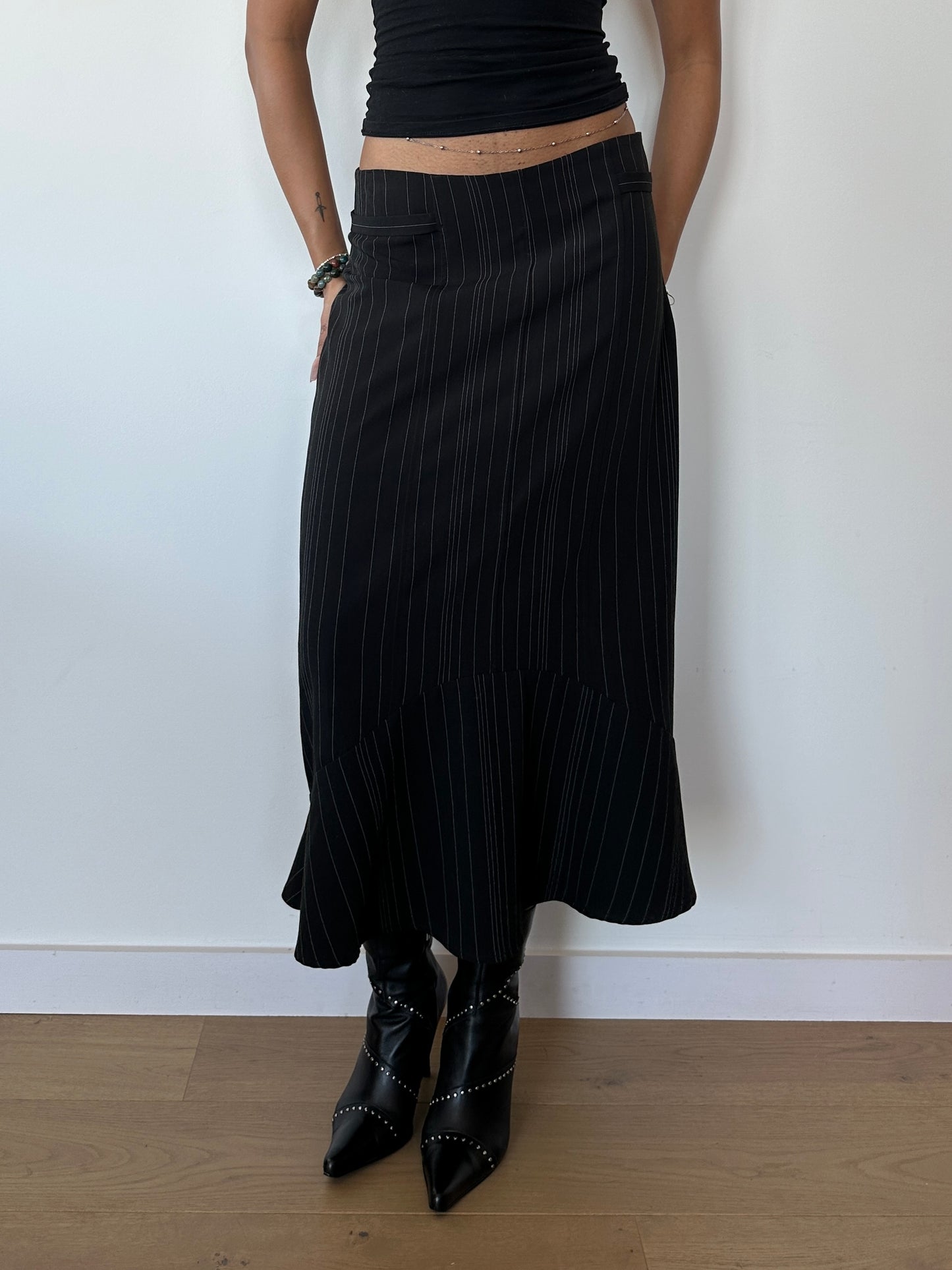 Pinstripe Long Skirt ⋆ Size S