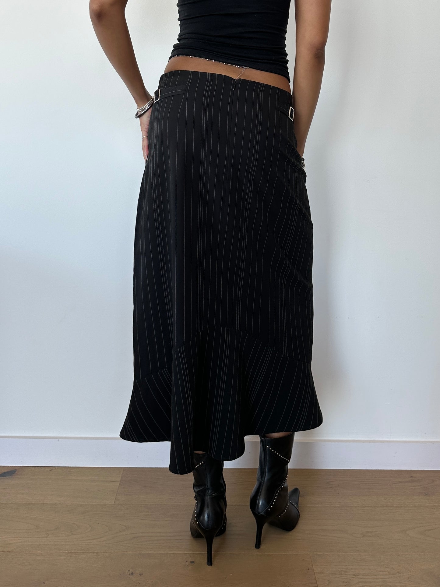 Pinstripe Long Skirt ⋆ Size S