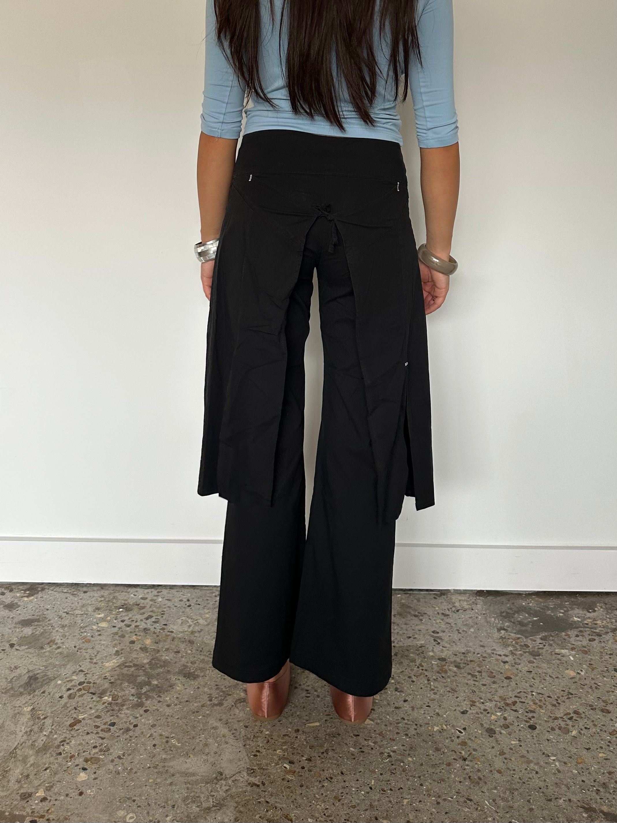 apron layered trousers — size xxs/xs