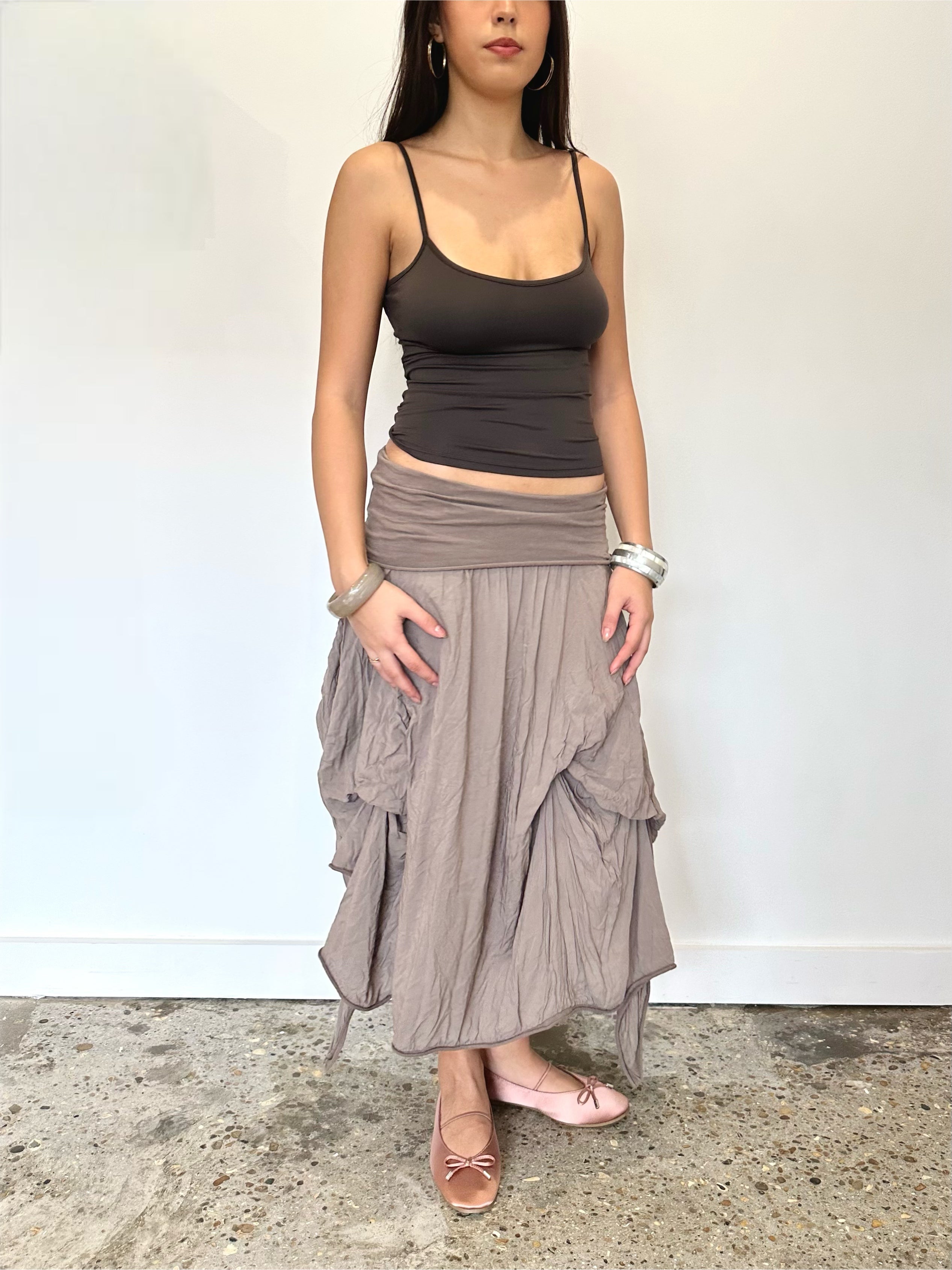 asymmetric skirt — size xs/s
