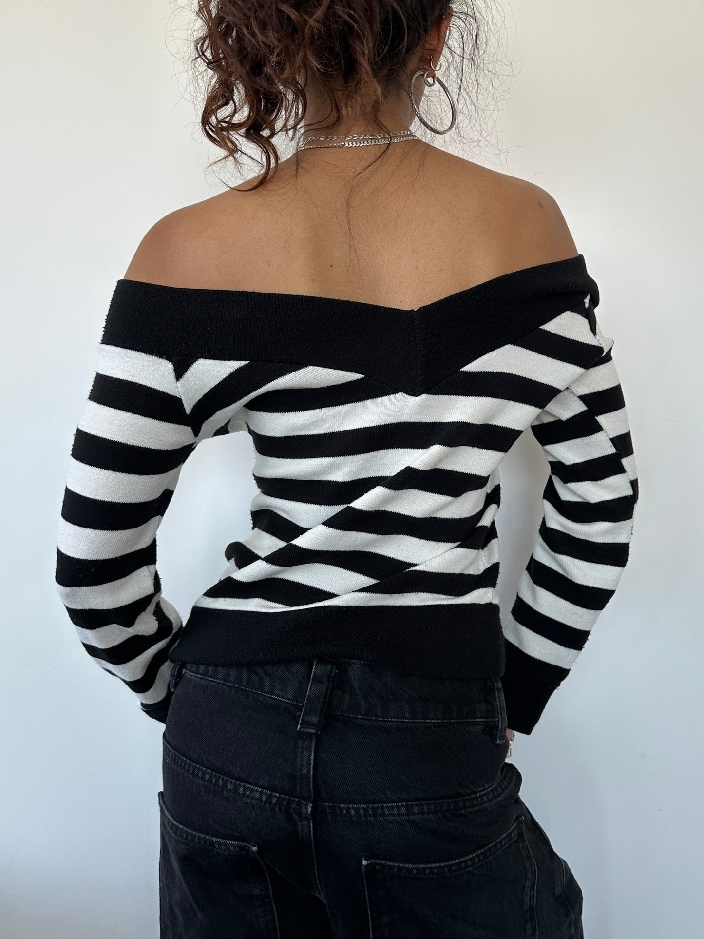 Off Shoulder Stripe Knit ⋆ Size S