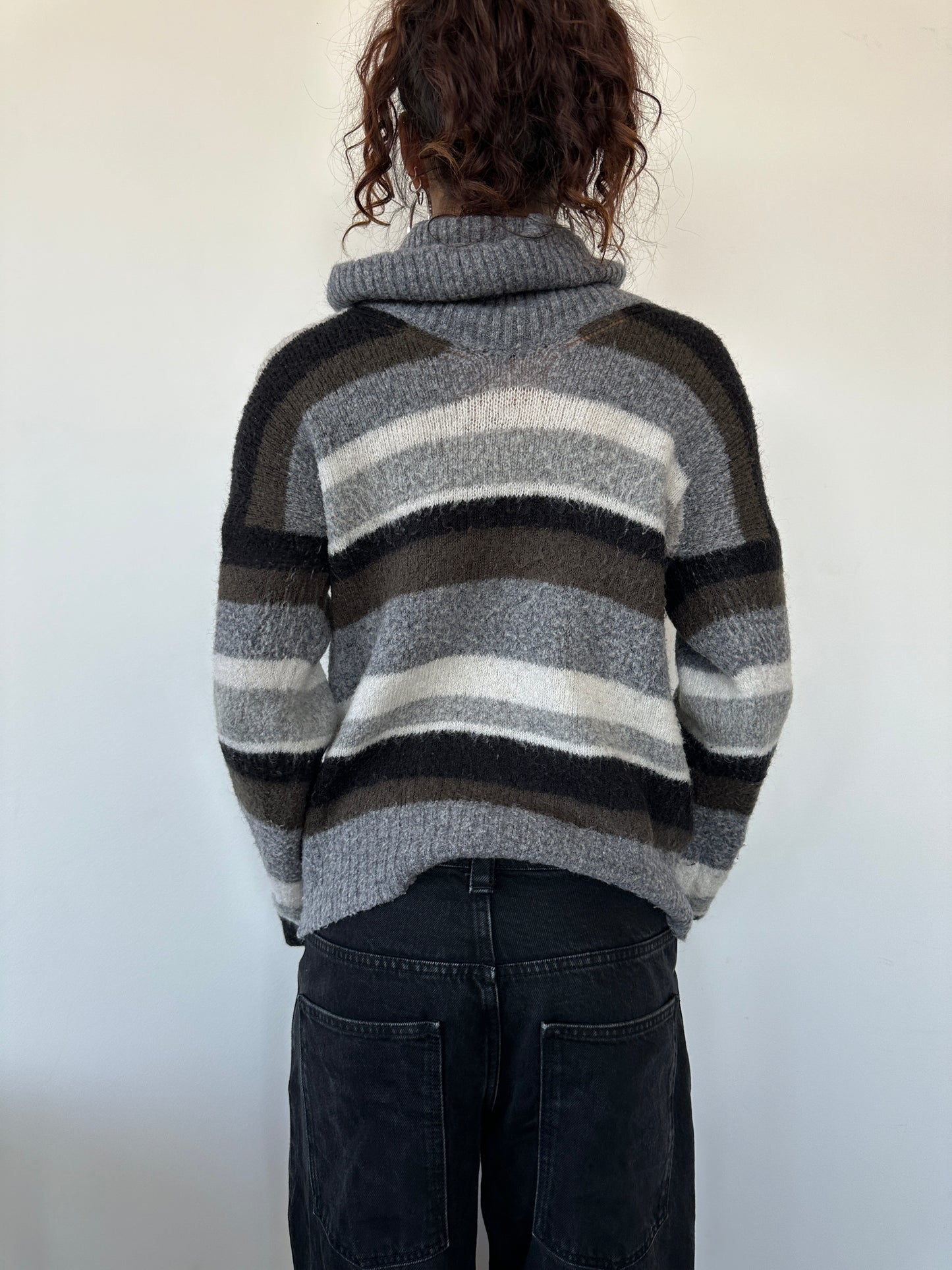 Slouchy Roll Neck Striped Knit ⋆ Size M