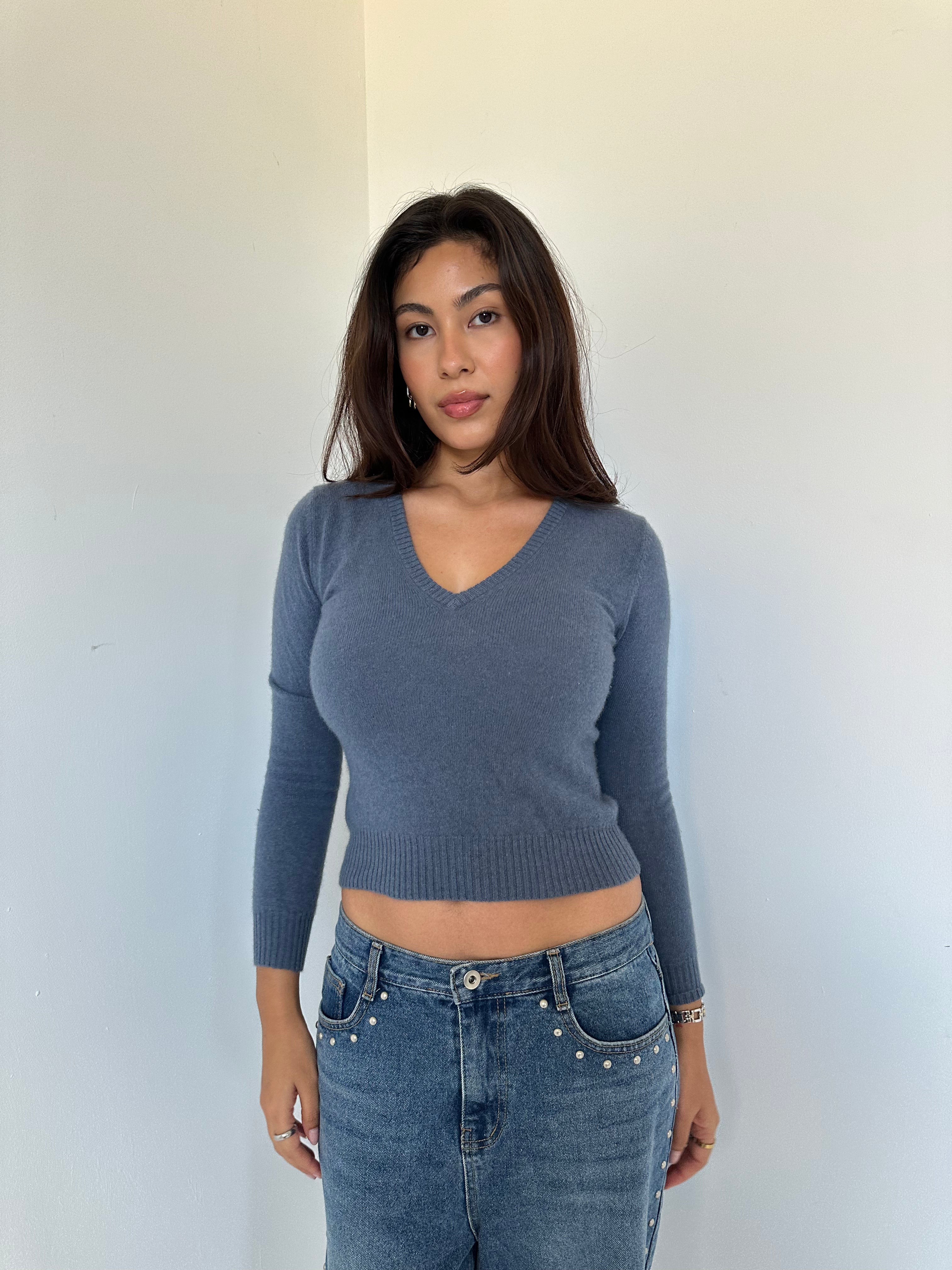 cashmere knit — size xs