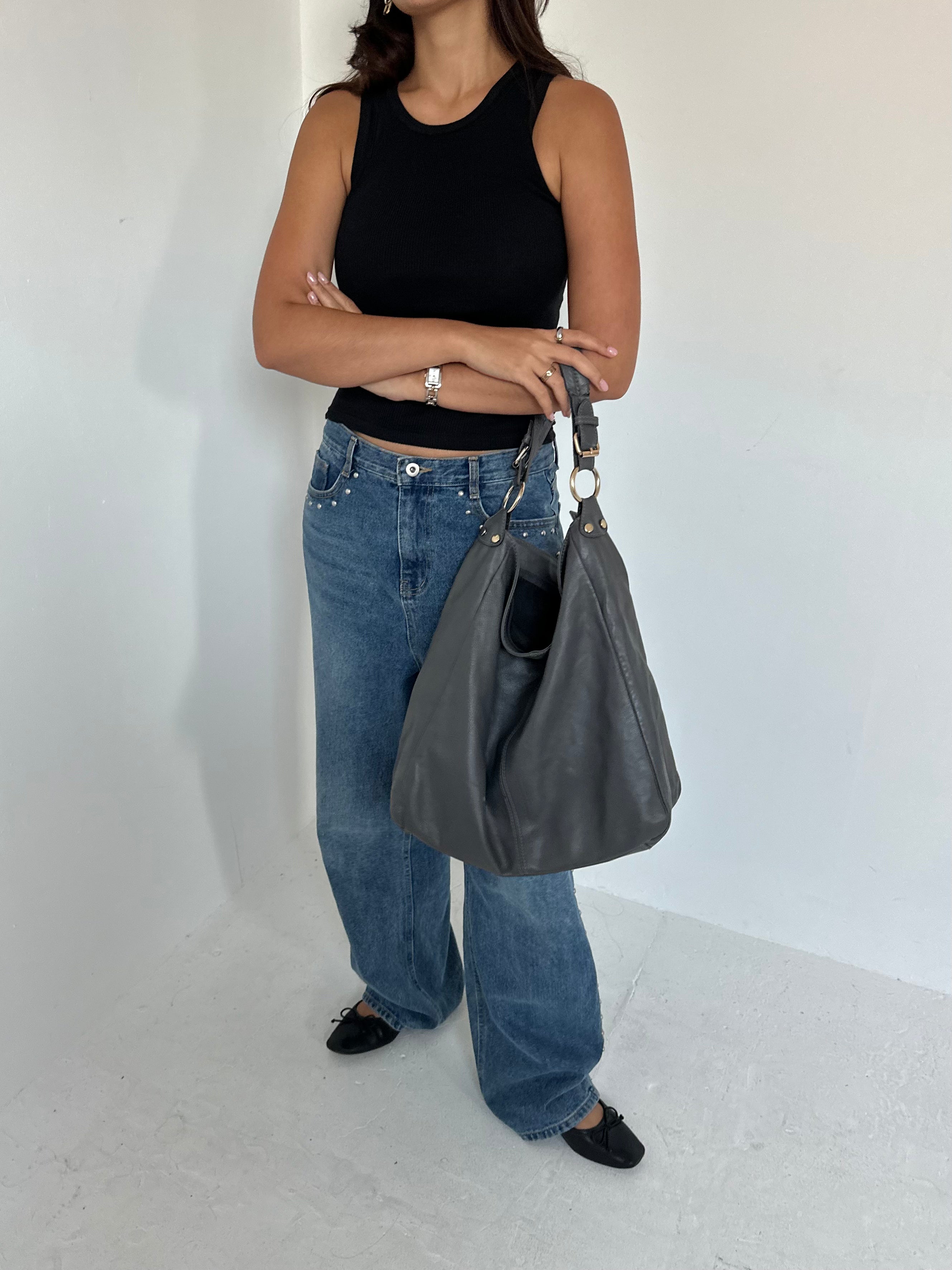 slouchy leather bag — one size