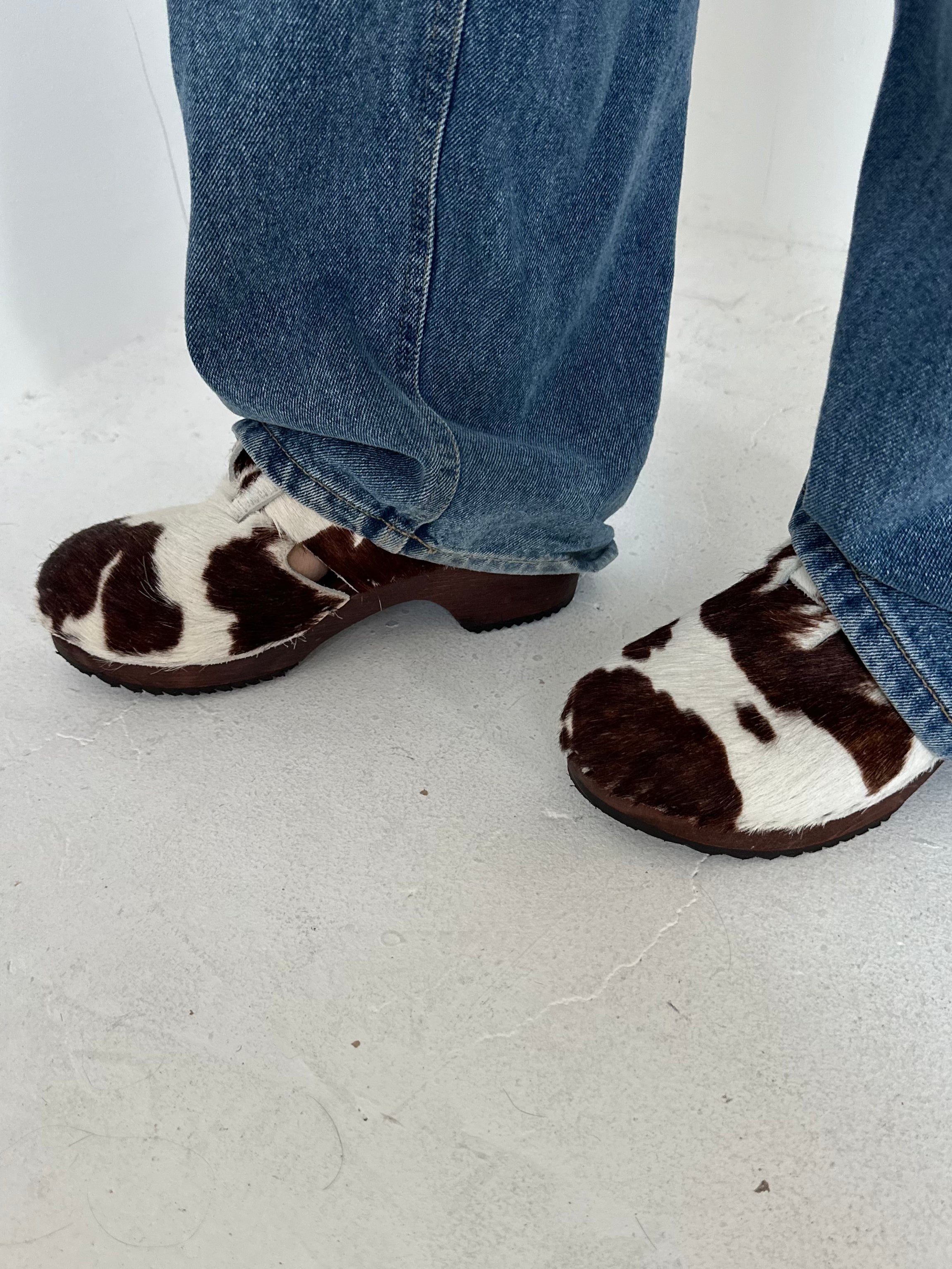 cow hide clogs — size 5