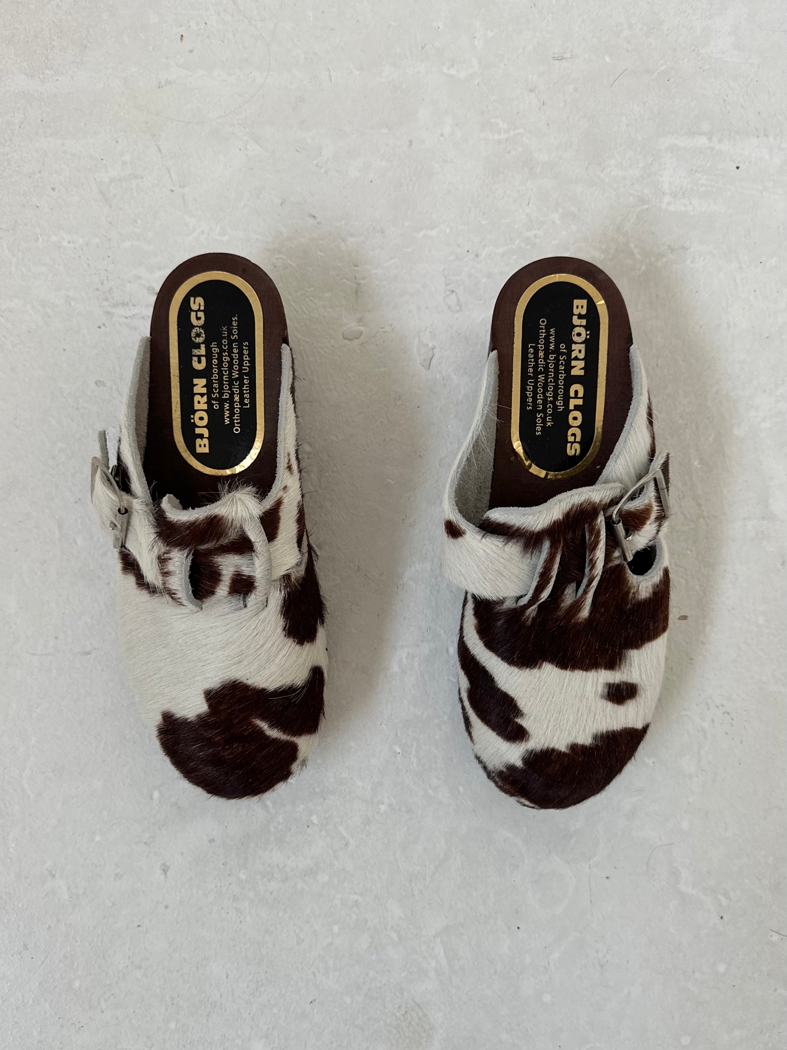 cow hide clogs — size 5