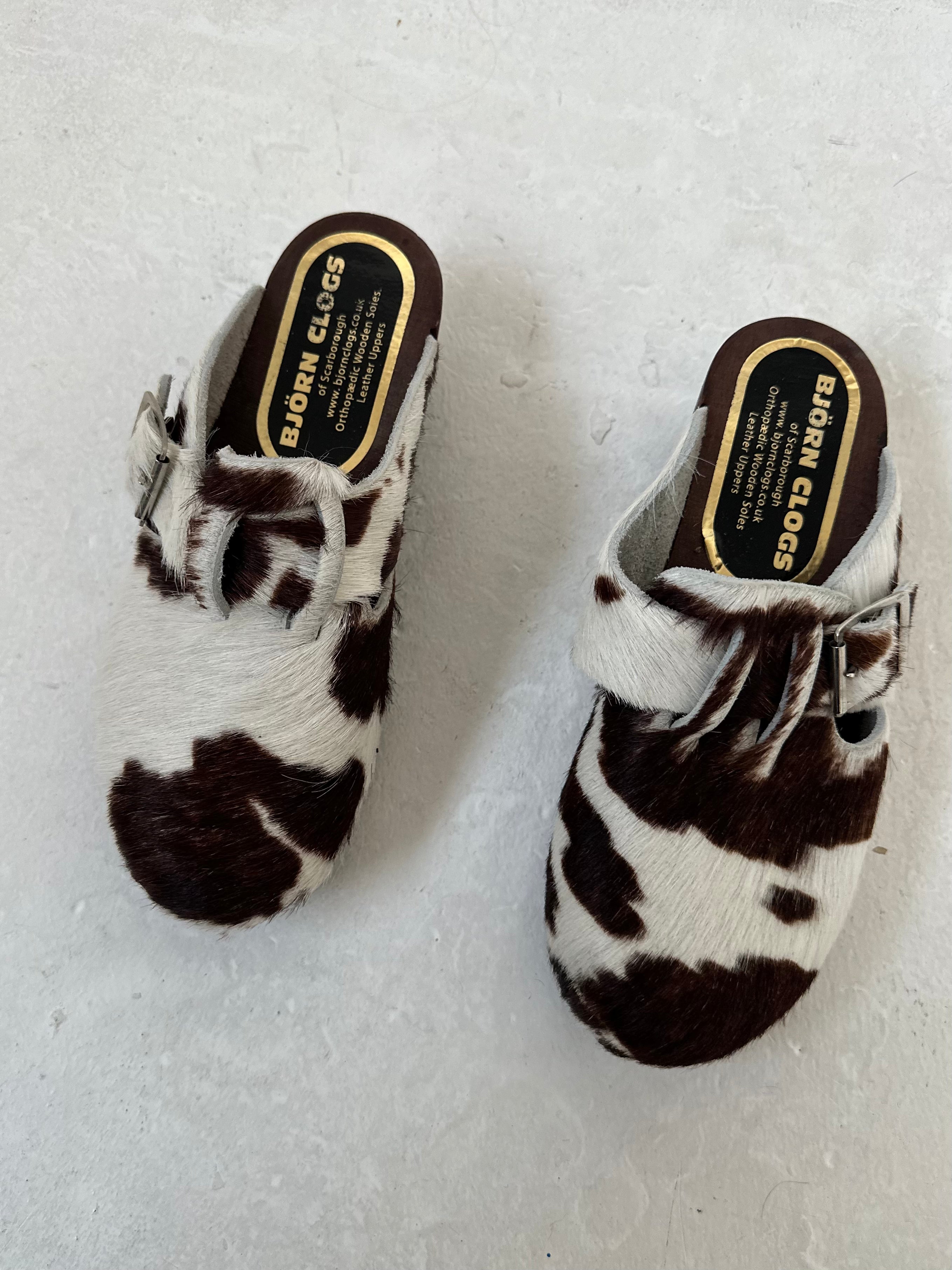 cow hide clogs — size 5