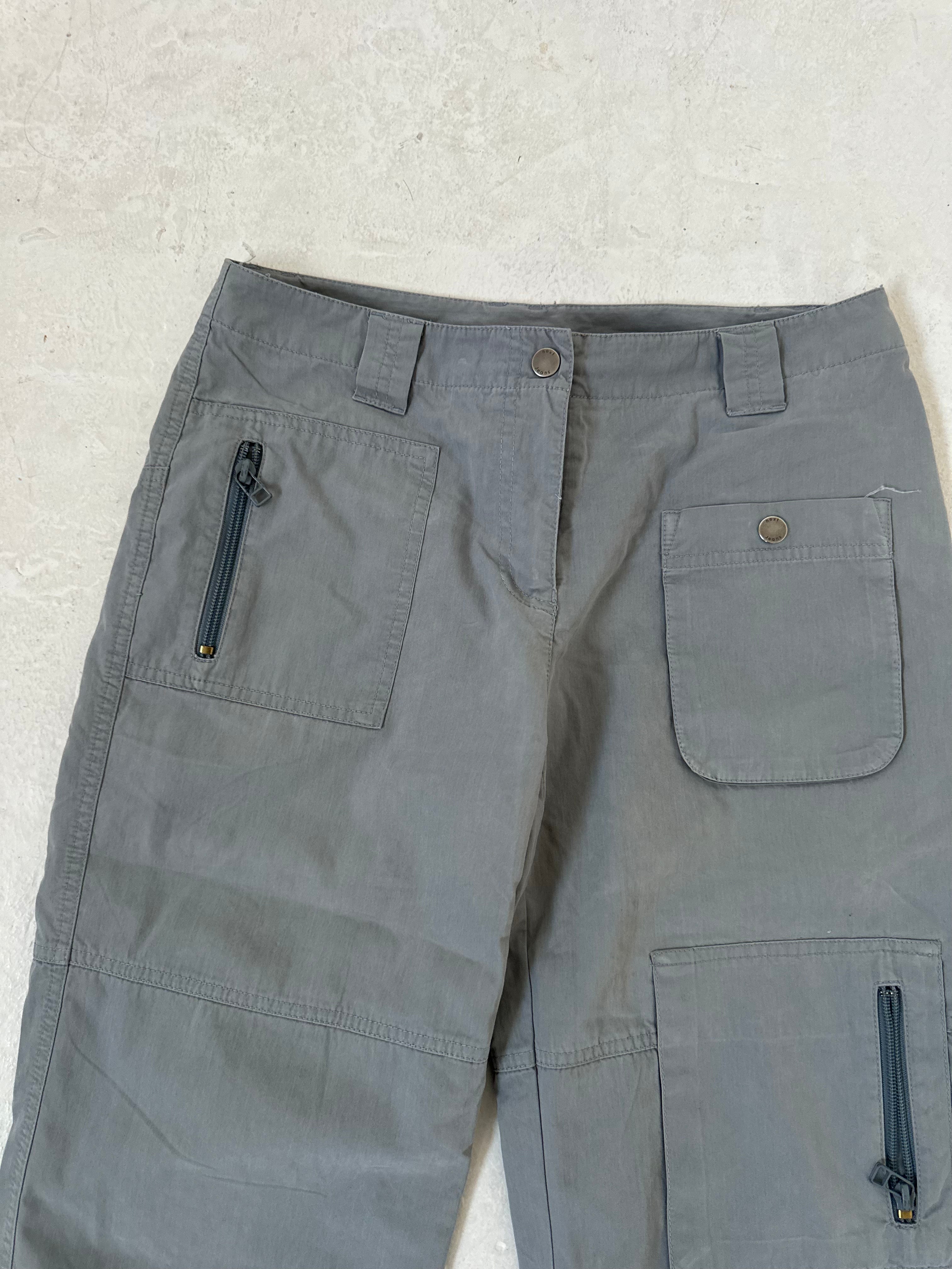 cargo capri pants — size xs