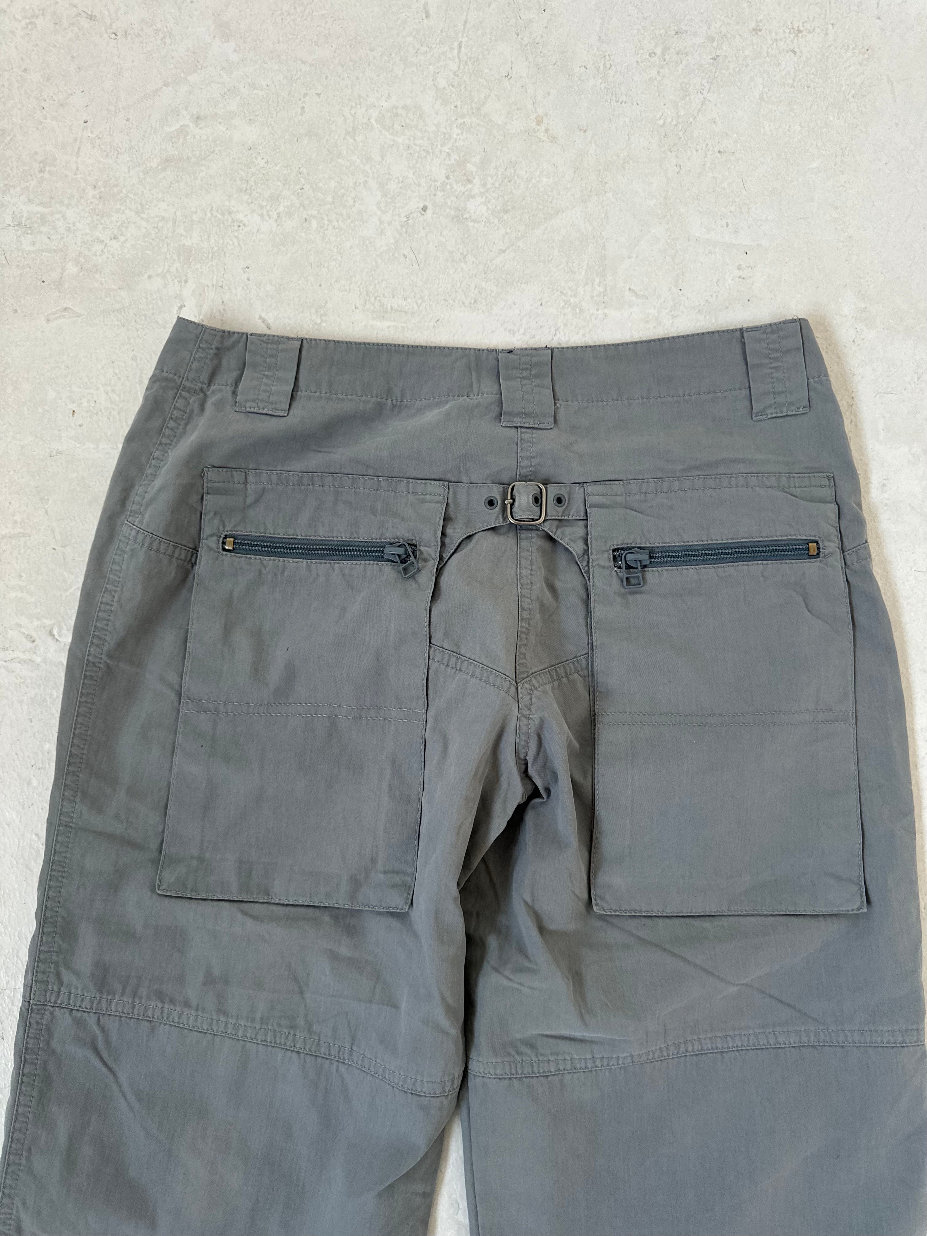 cargo capri pants — size xs
