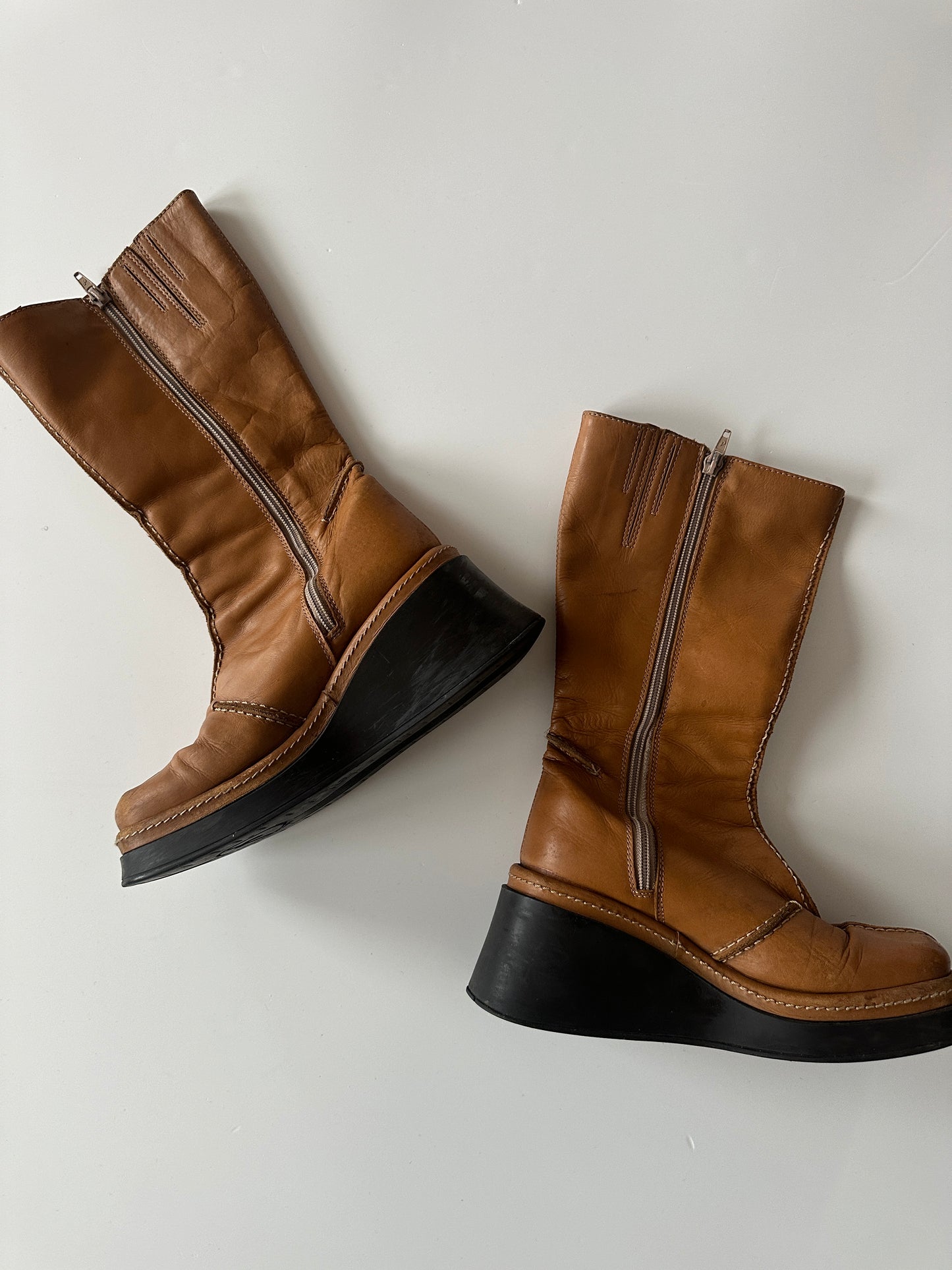 BRONX PLATFORM BOOTS ◦ UK SIZE 4