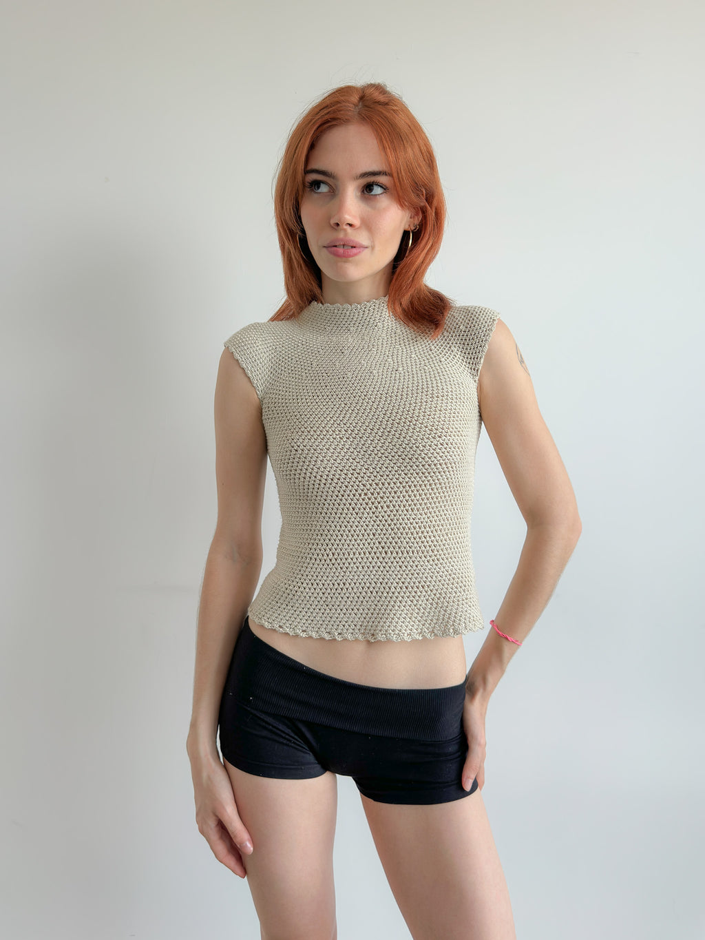 crochet baby tee / size xs