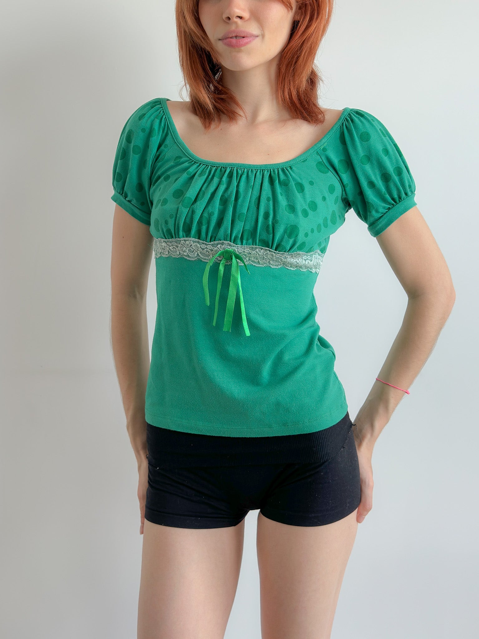 polka dot tee / size s-m