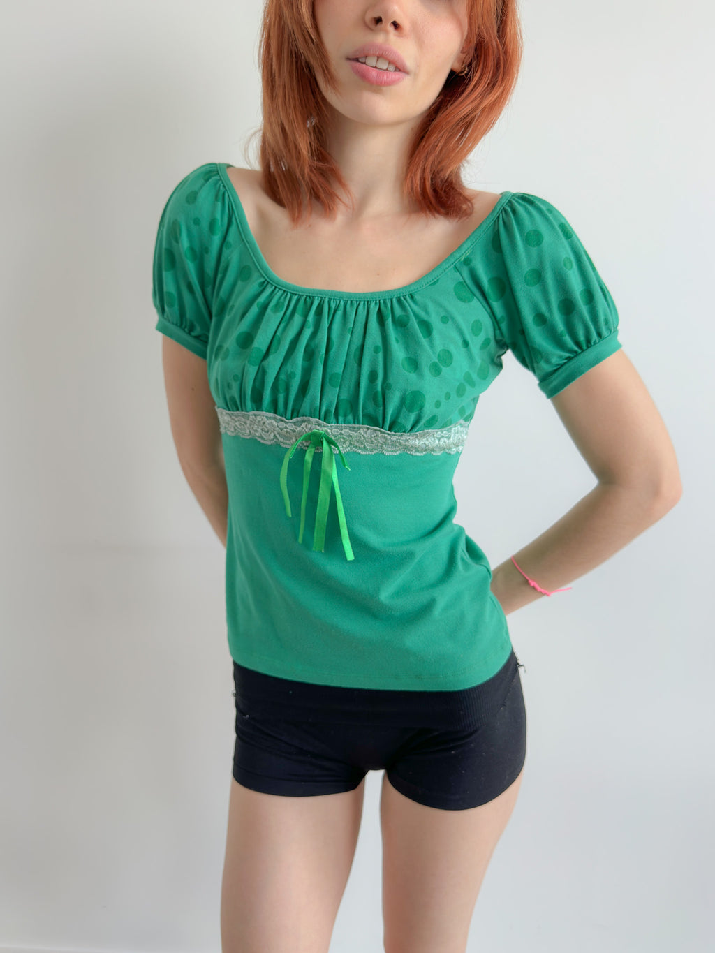 polka dot tee / size s-m