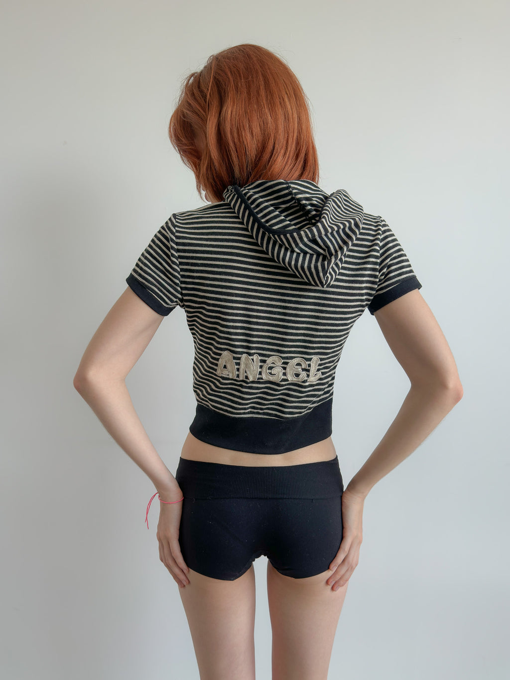 stripe hooded tee / size xs-s