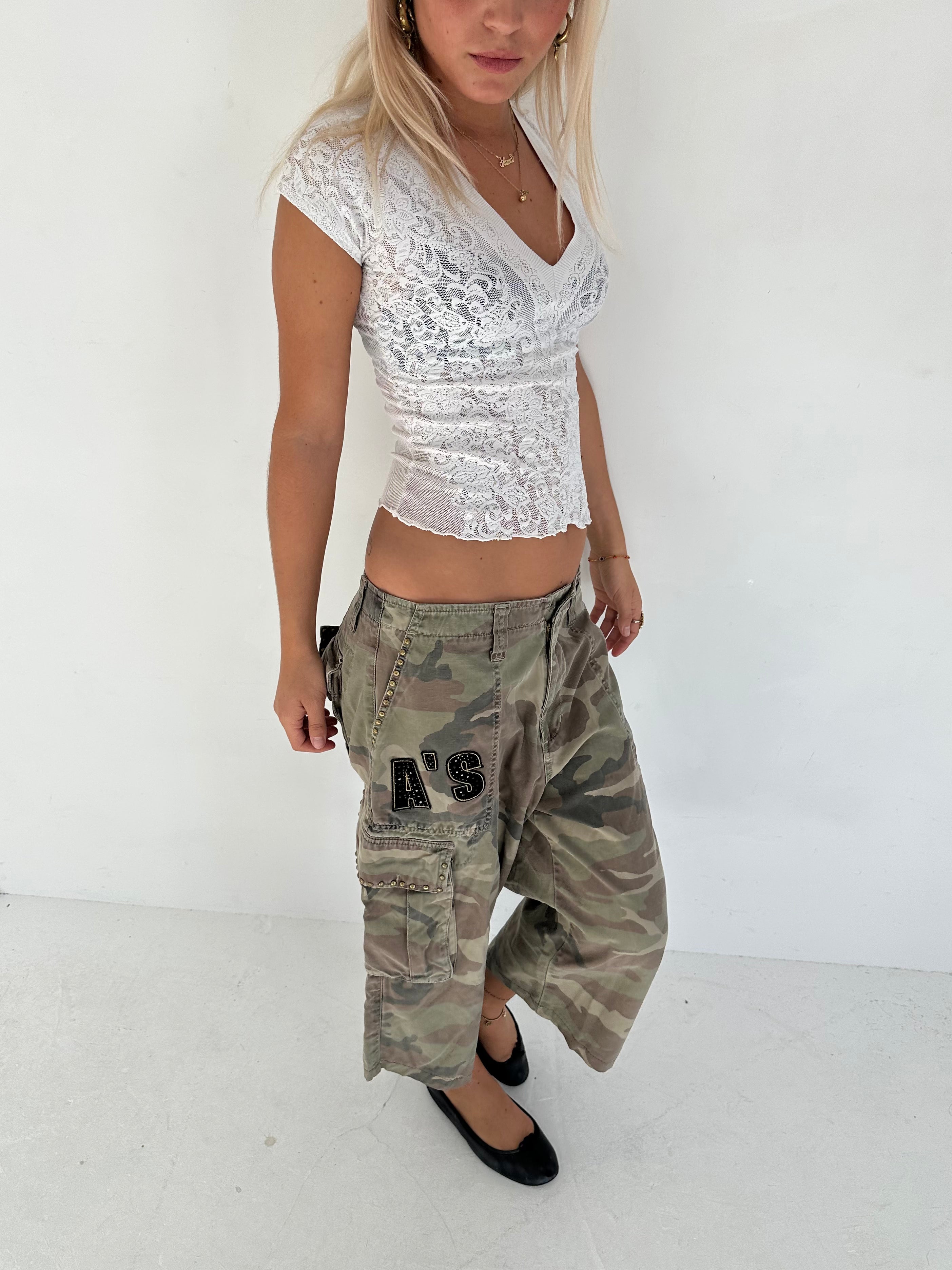 lace top — size s