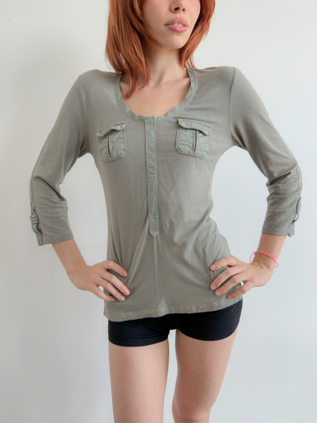 3/4 sleeve top / size m-l