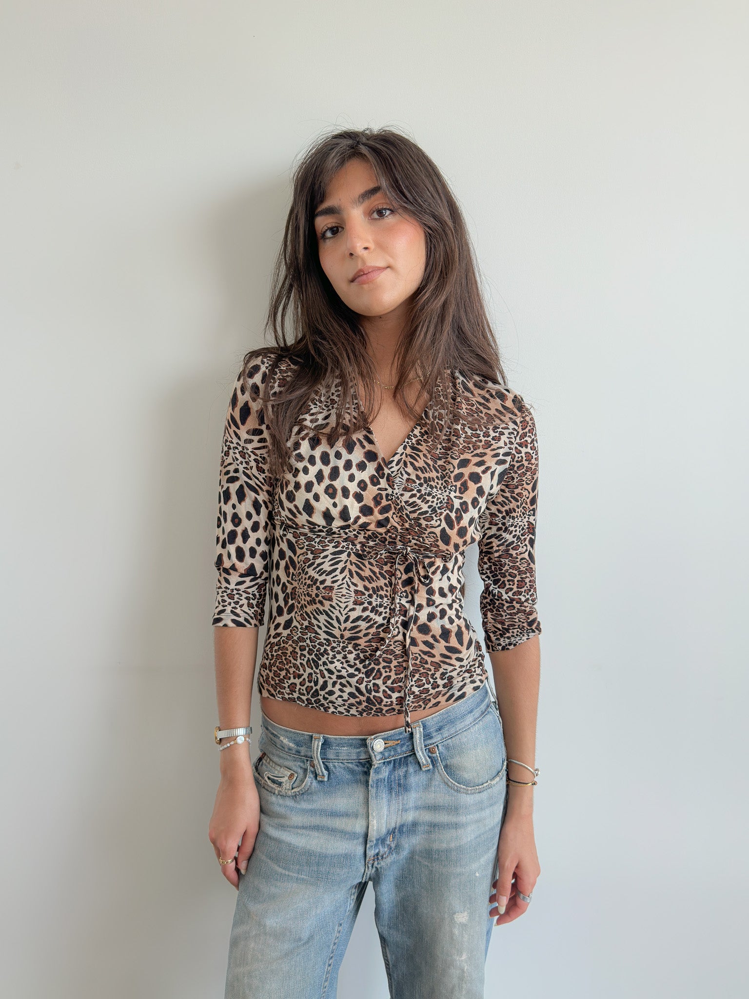 3/4 sleeve leopard top / size xs-s