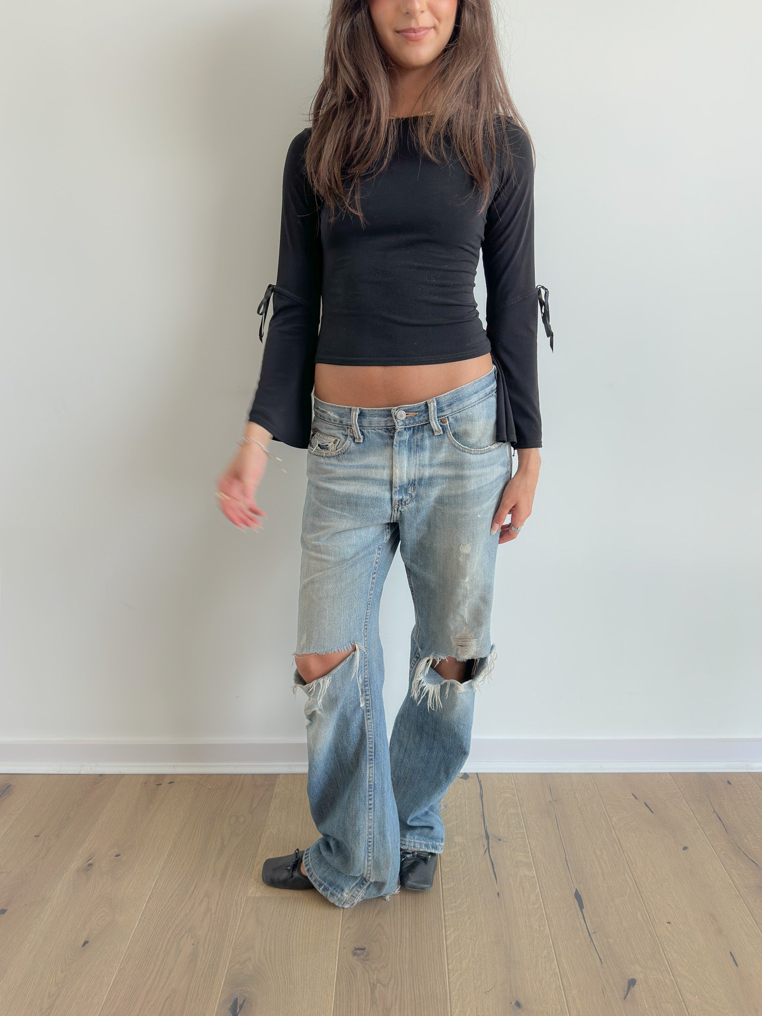 slash neck top / size xs-s