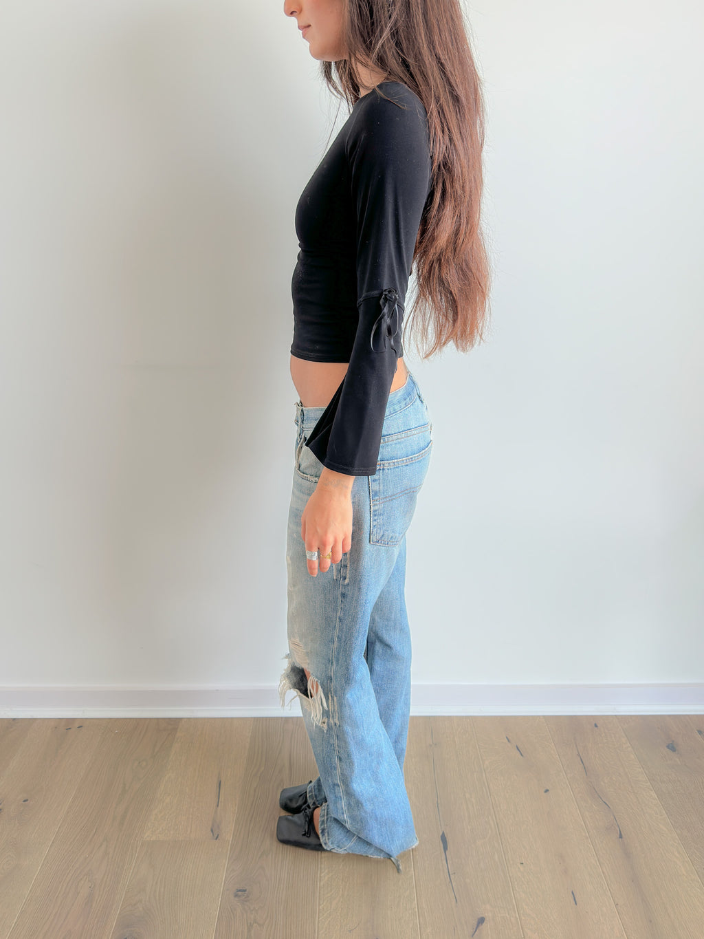 slash neck top / size xs-s
