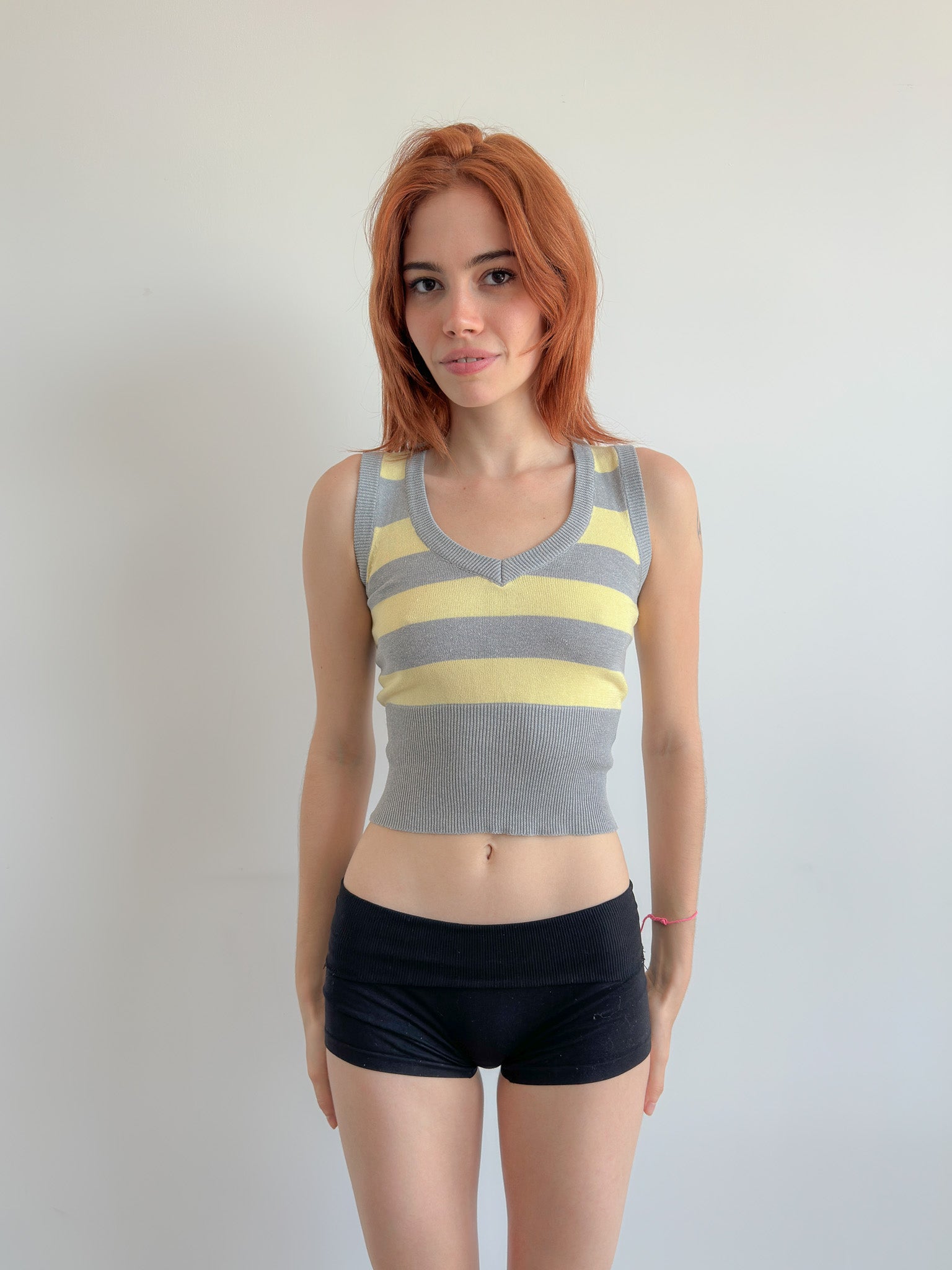 knit stripe vest / size xs