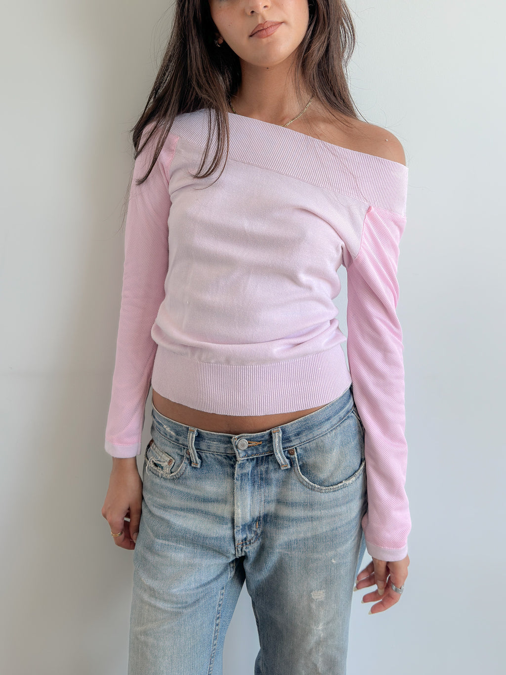 off shoulder knit / size s