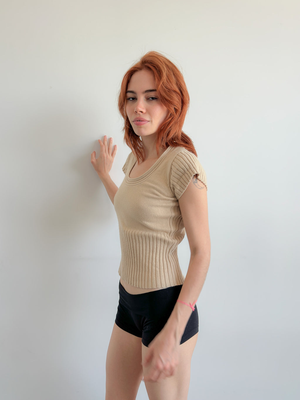 knit tee / size xs-s