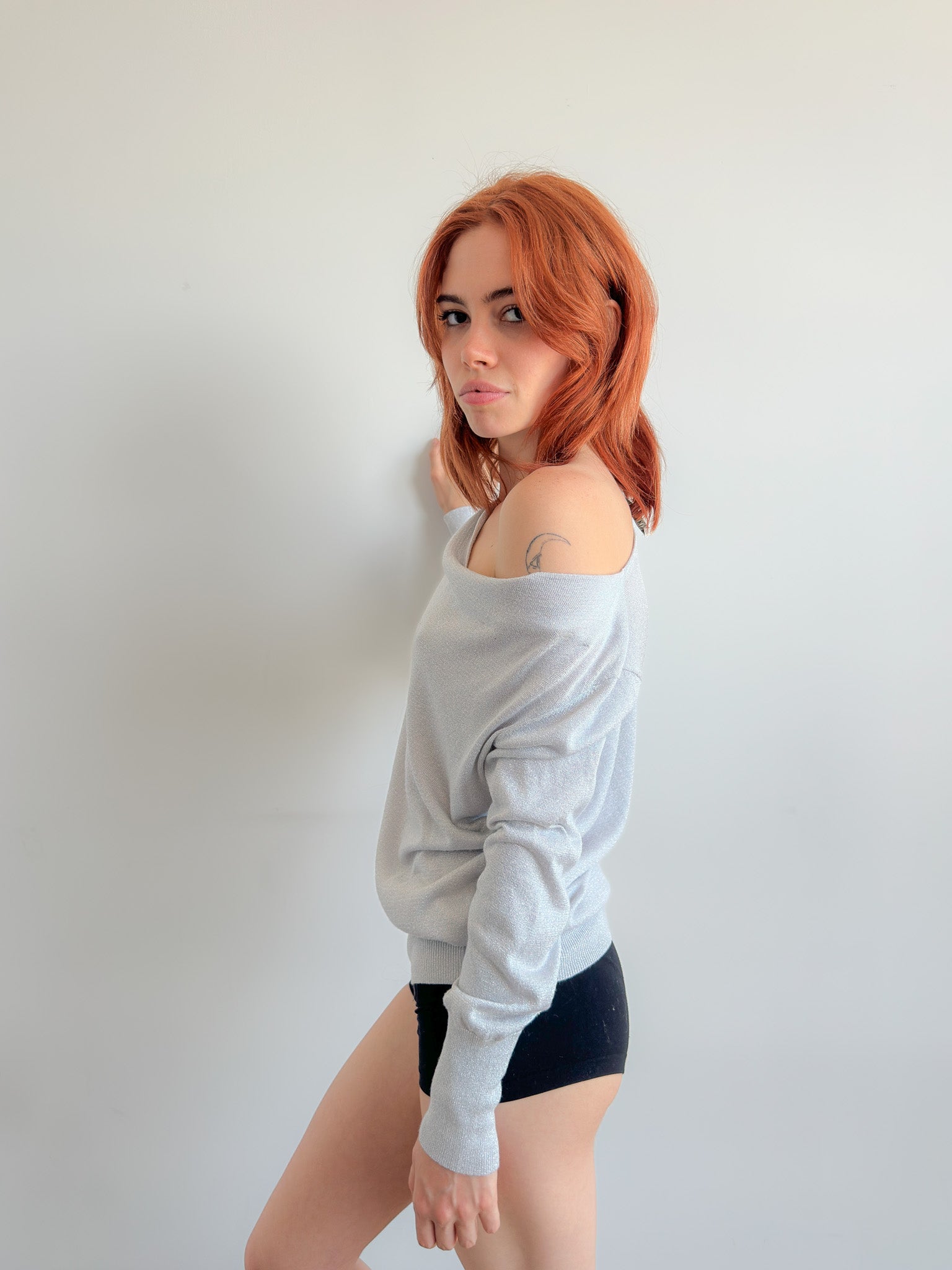 slouchy off shoulder knit / size s