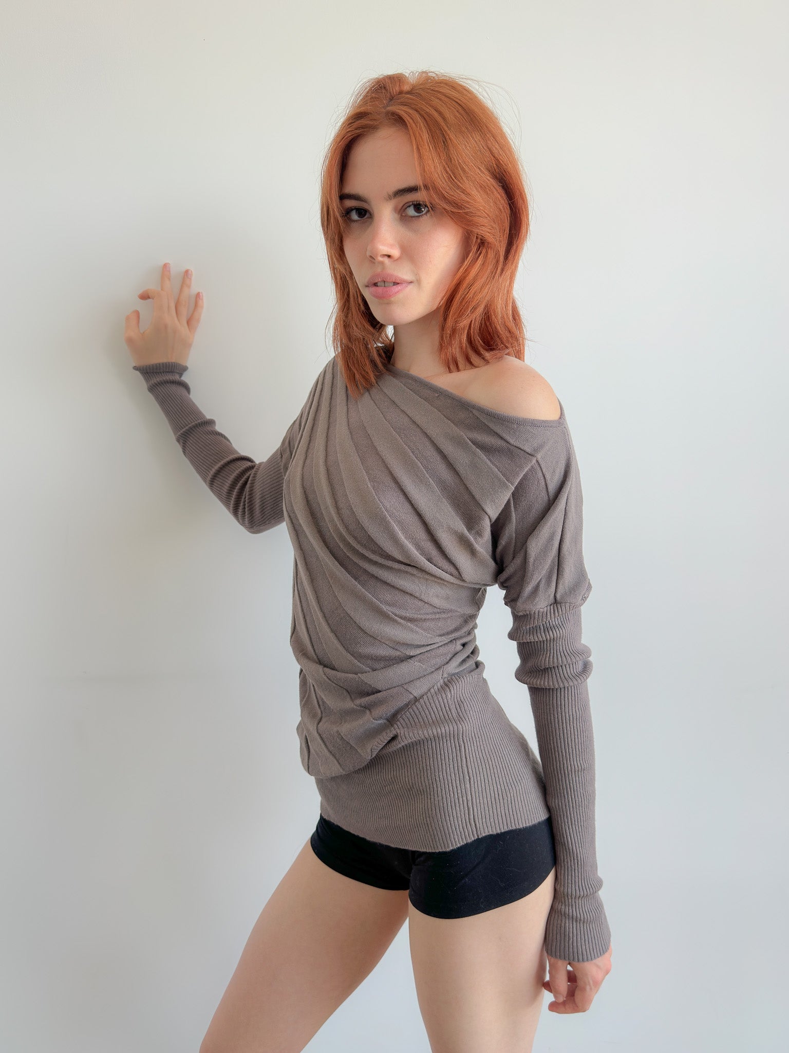 asymmetric knit / size xs/s