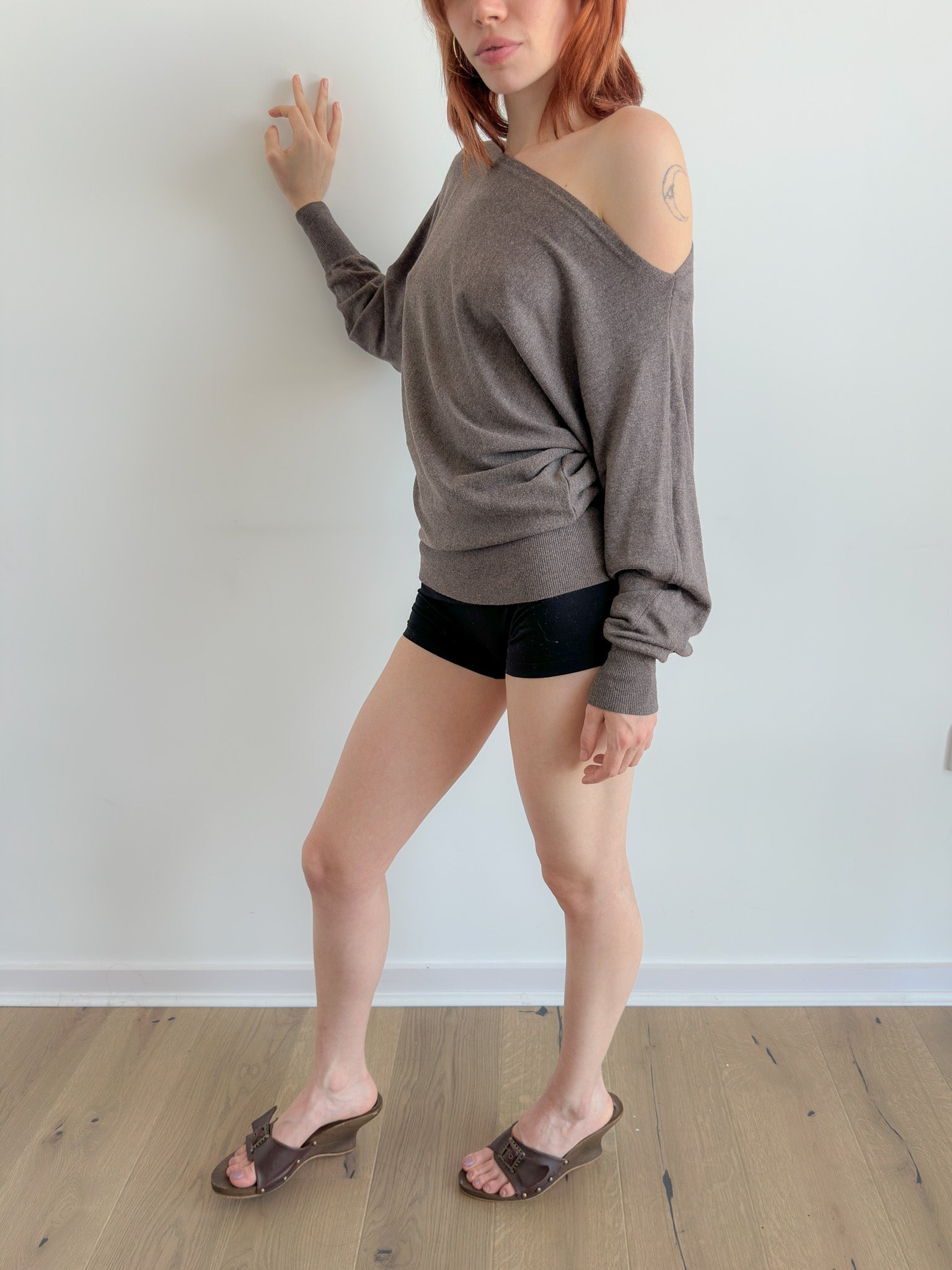 slouchy batwing knit / size s