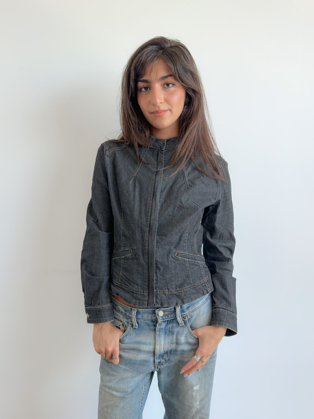 contrast stitch denim jacket / size s