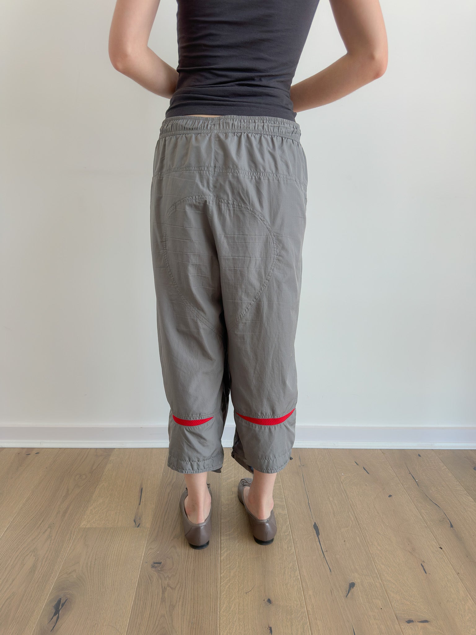 adidas capris / size l-xl