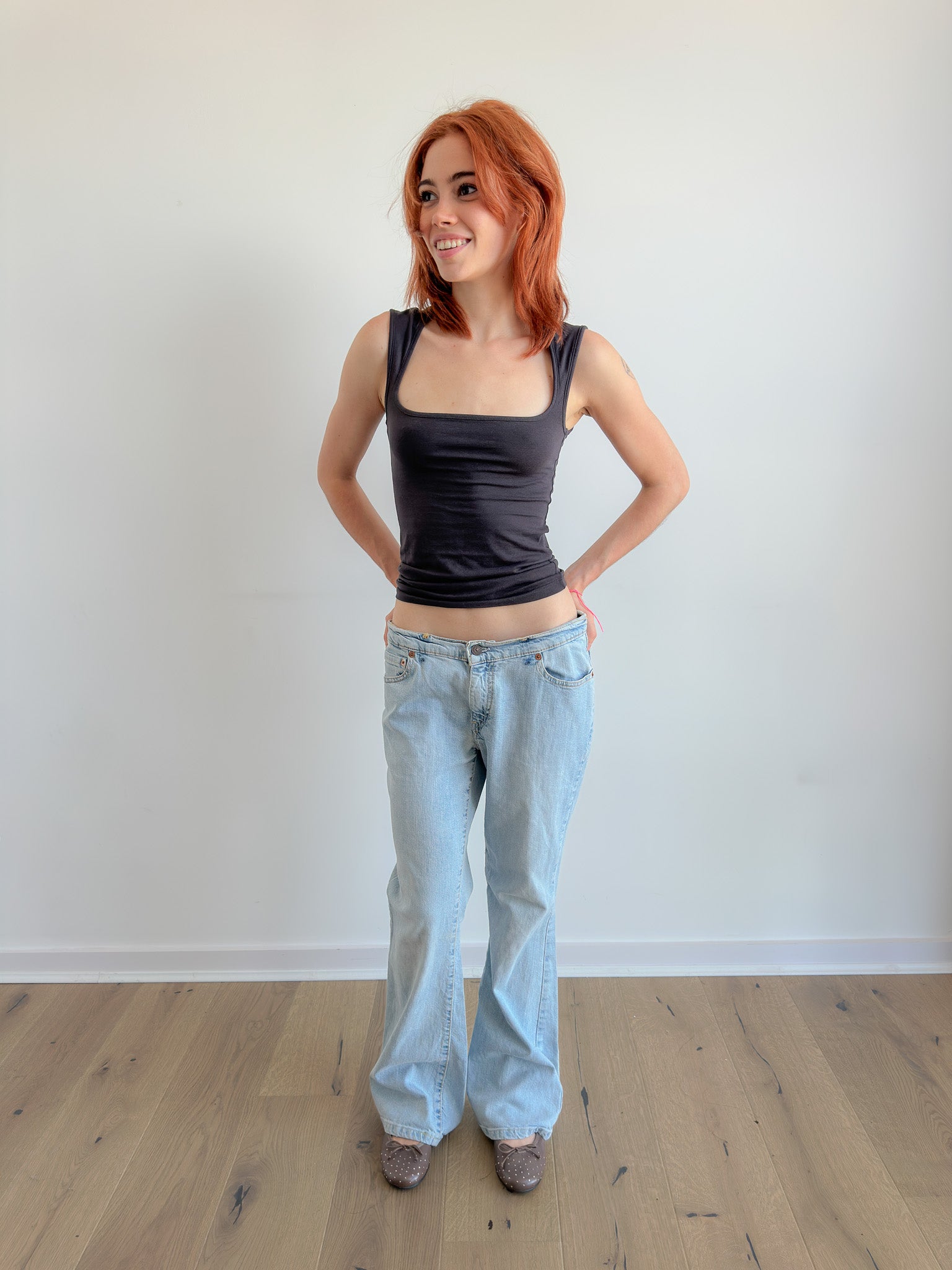 levi's low rise jeans / size s