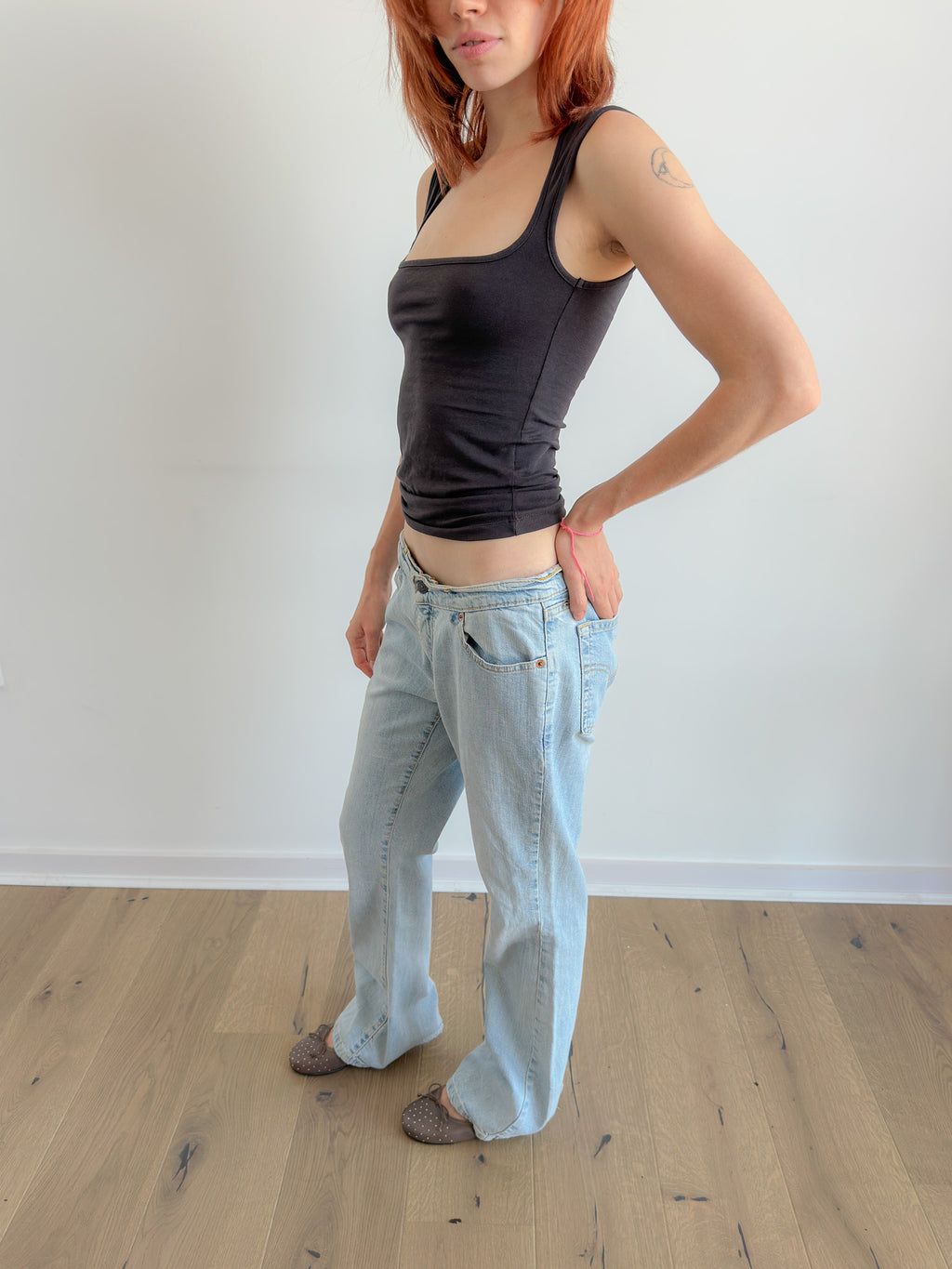 levi's low rise jeans / size s