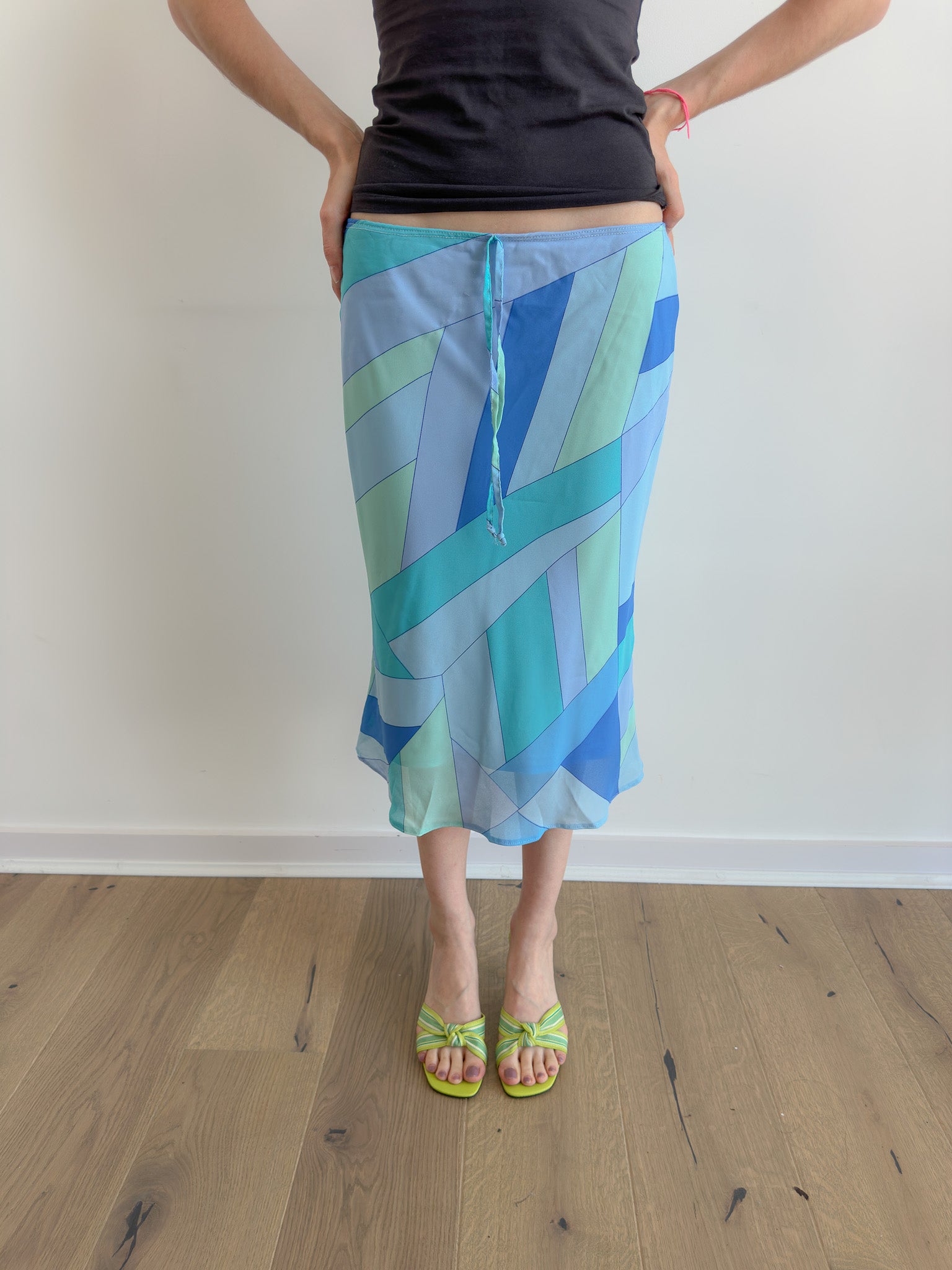 geometric midi skirt / size xs-s