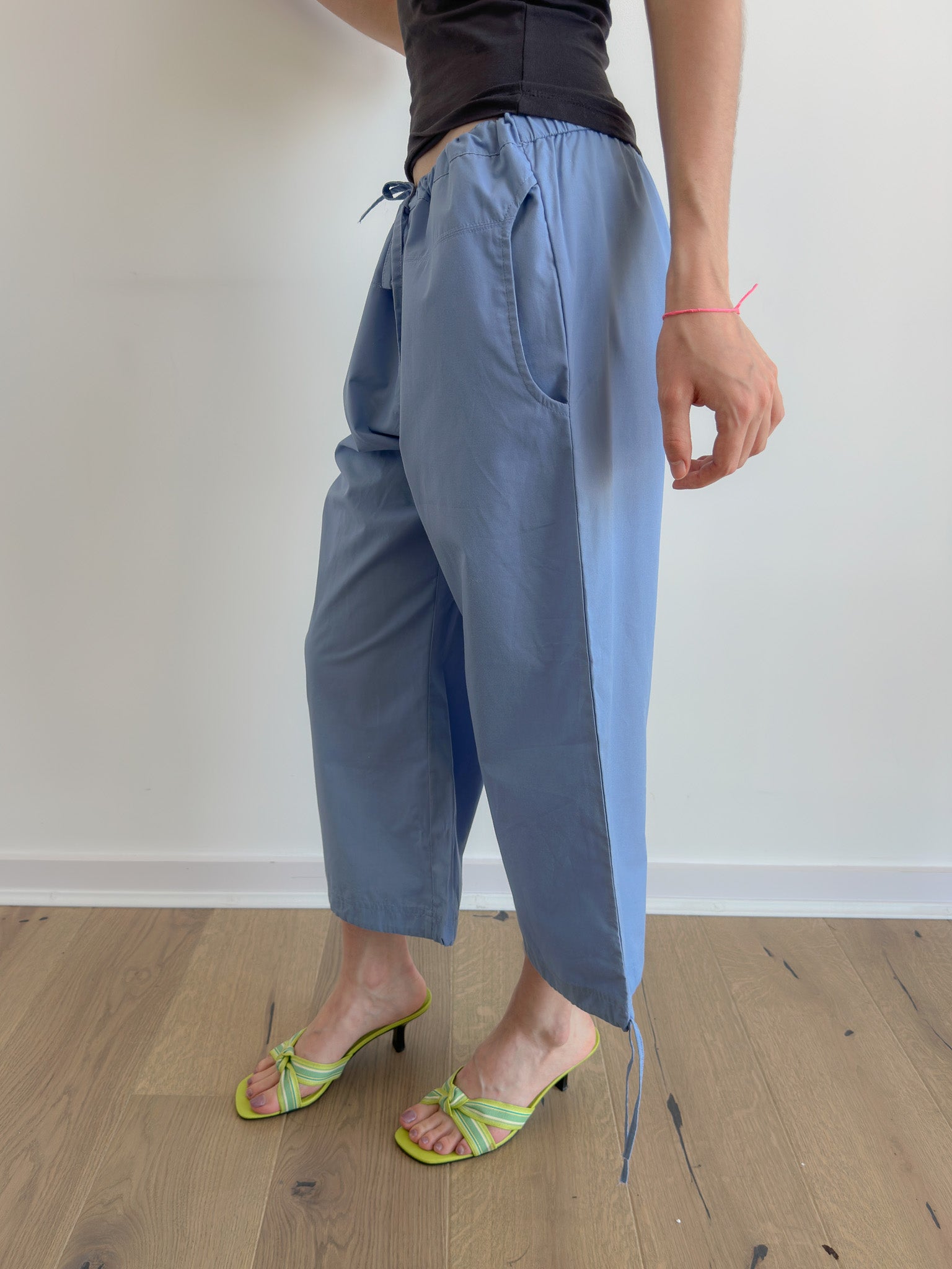 sporty capris / size s-m