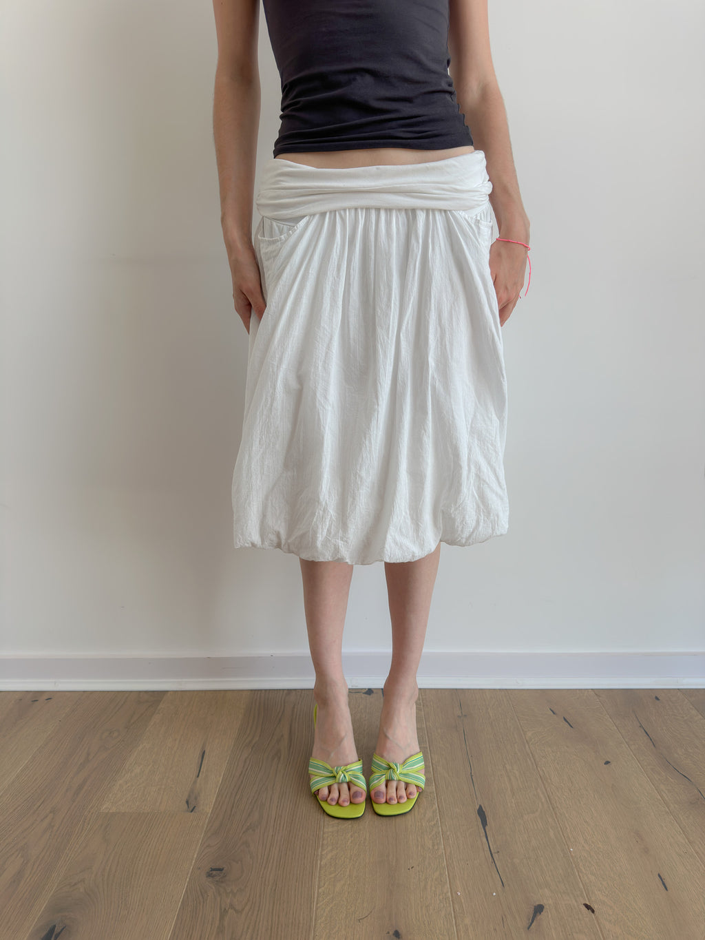gathered white skirt / size xs-s
