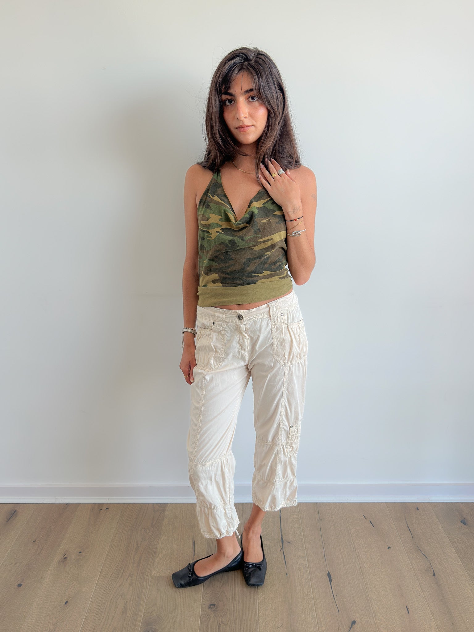 cropped ruched pants / size xs