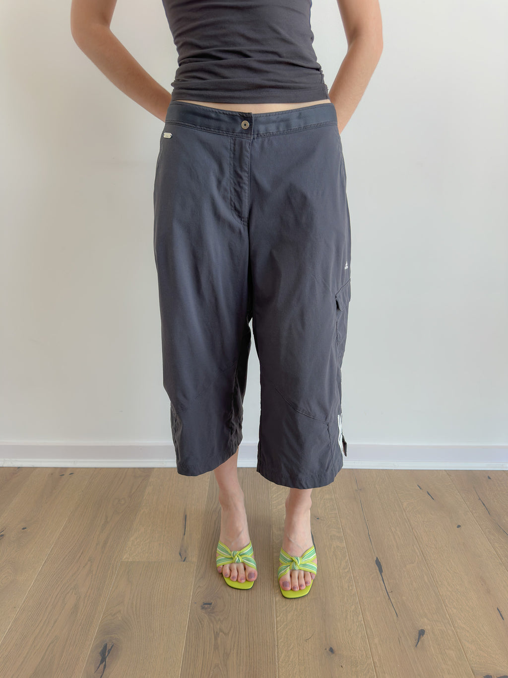 adidas capris / size s