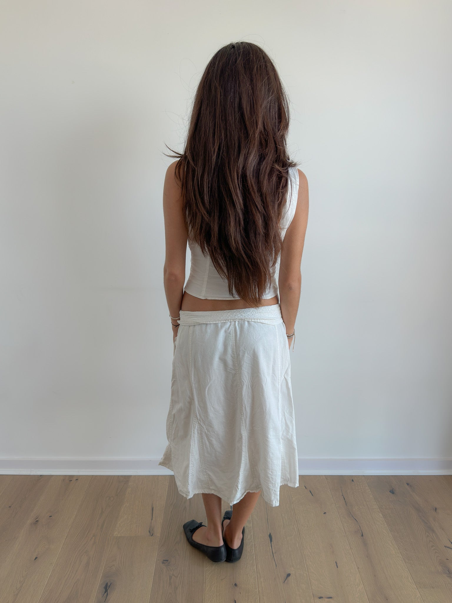 asymmetric midi skirt / size s