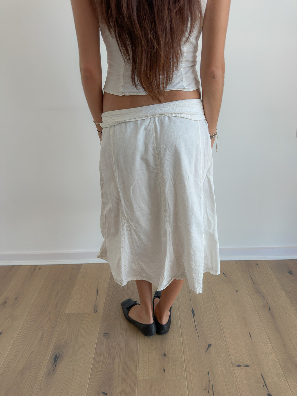asymmetric midi skirt / size s