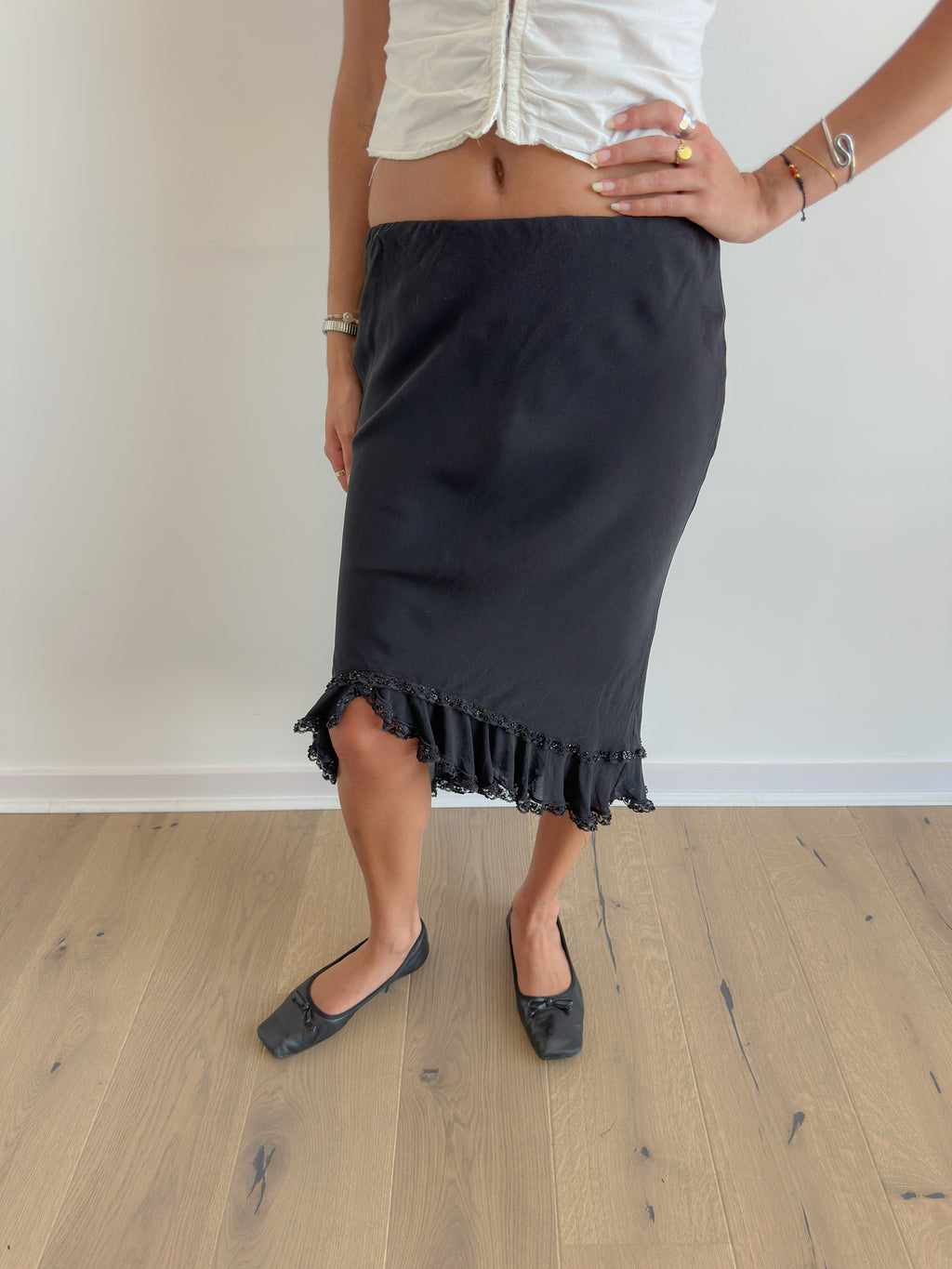 asymmetric ruffle skirt / size xs-s