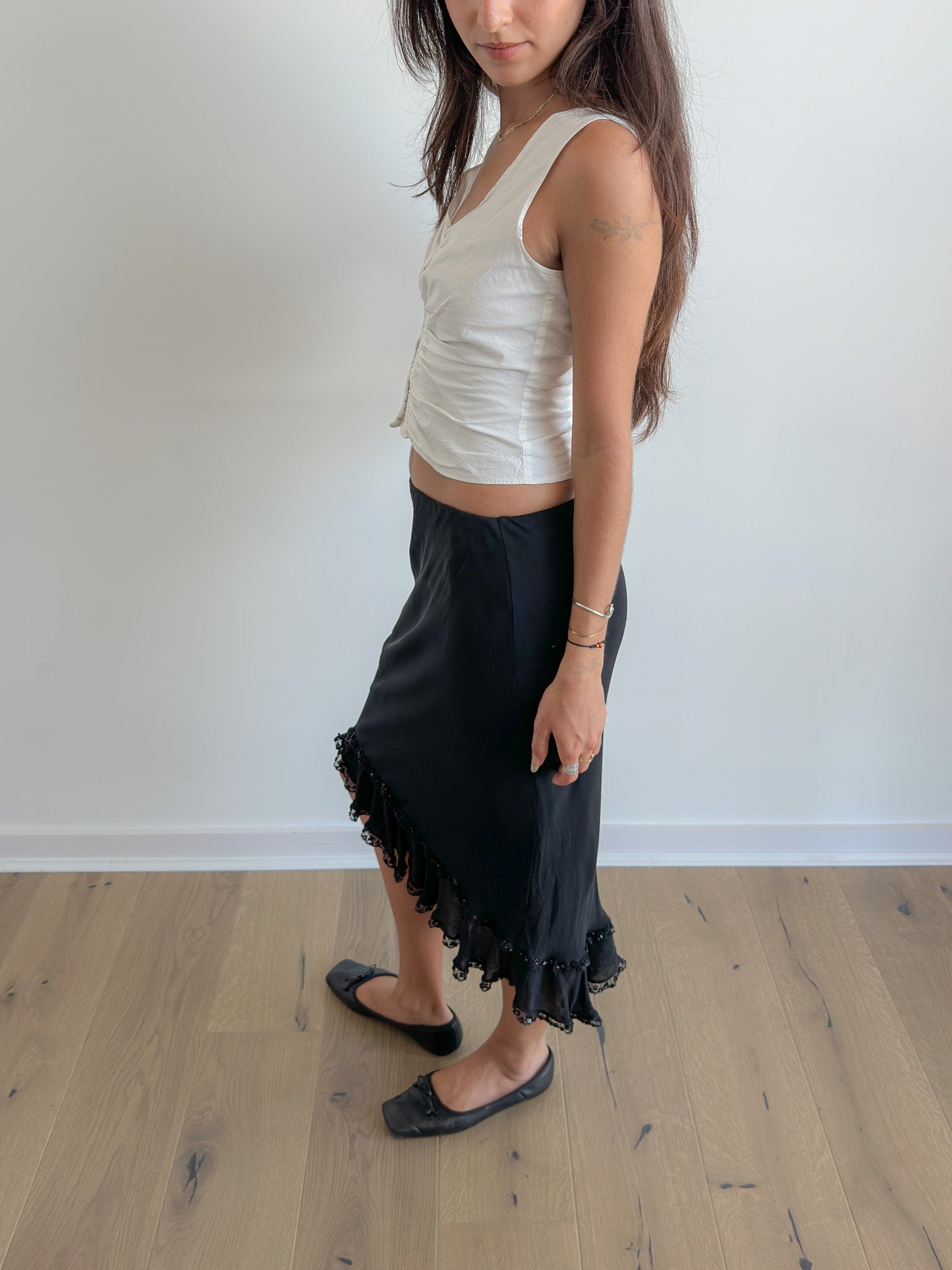 asymmetric ruffle skirt / size xs-s