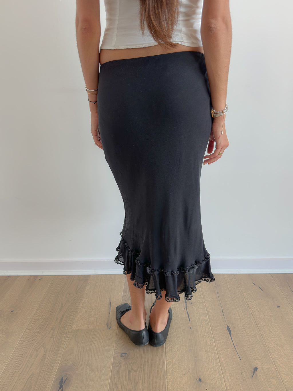 asymmetric ruffle skirt / size xs-s
