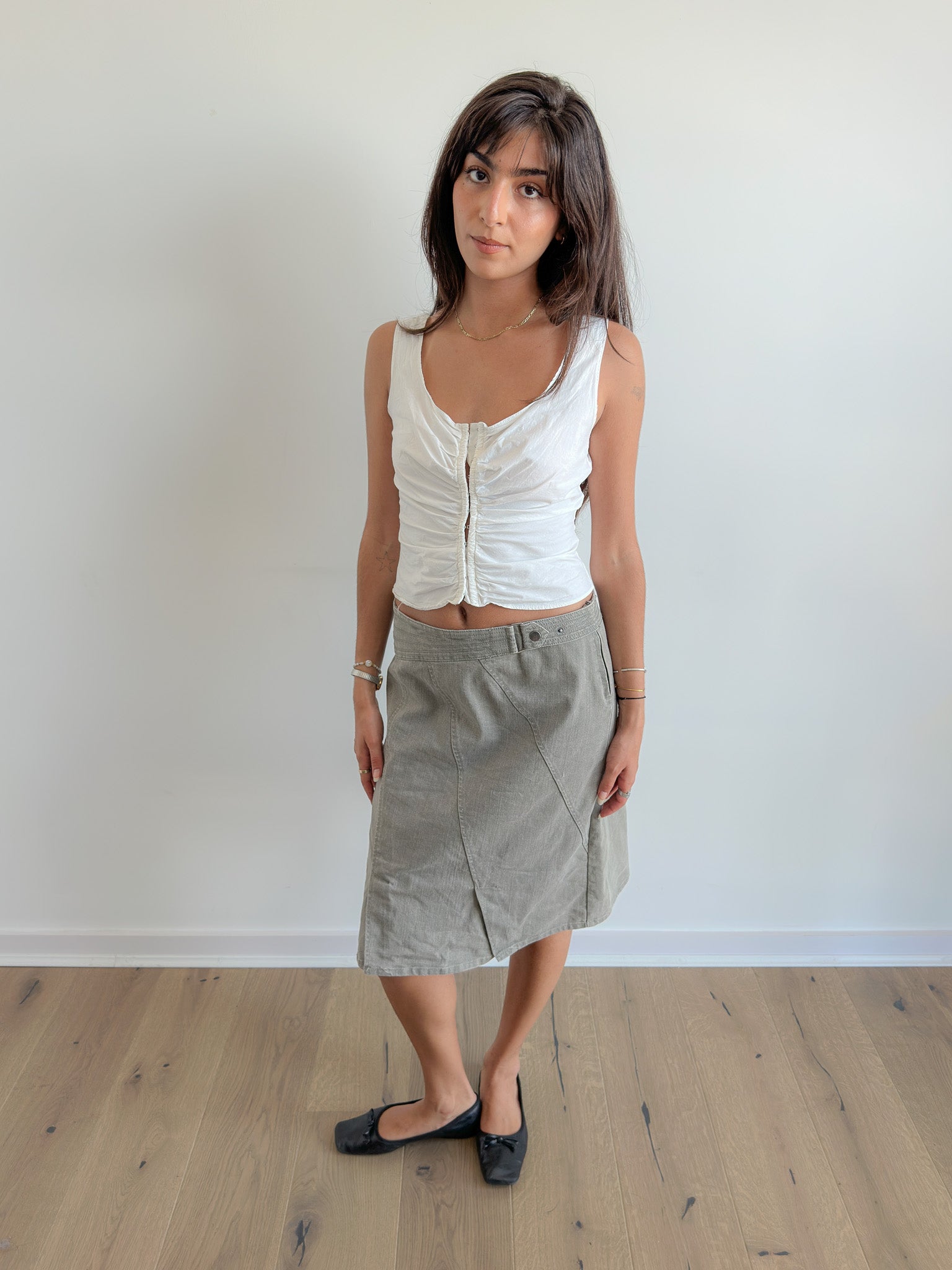 khaki midi skirt / size xs-s