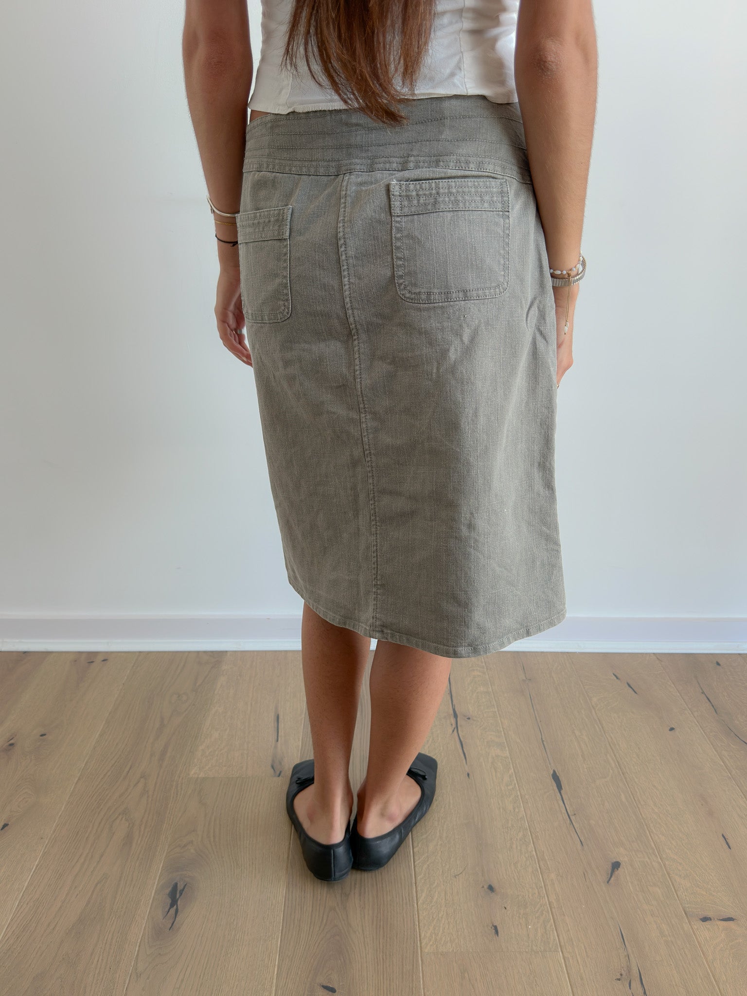 khaki midi skirt / size xs-s
