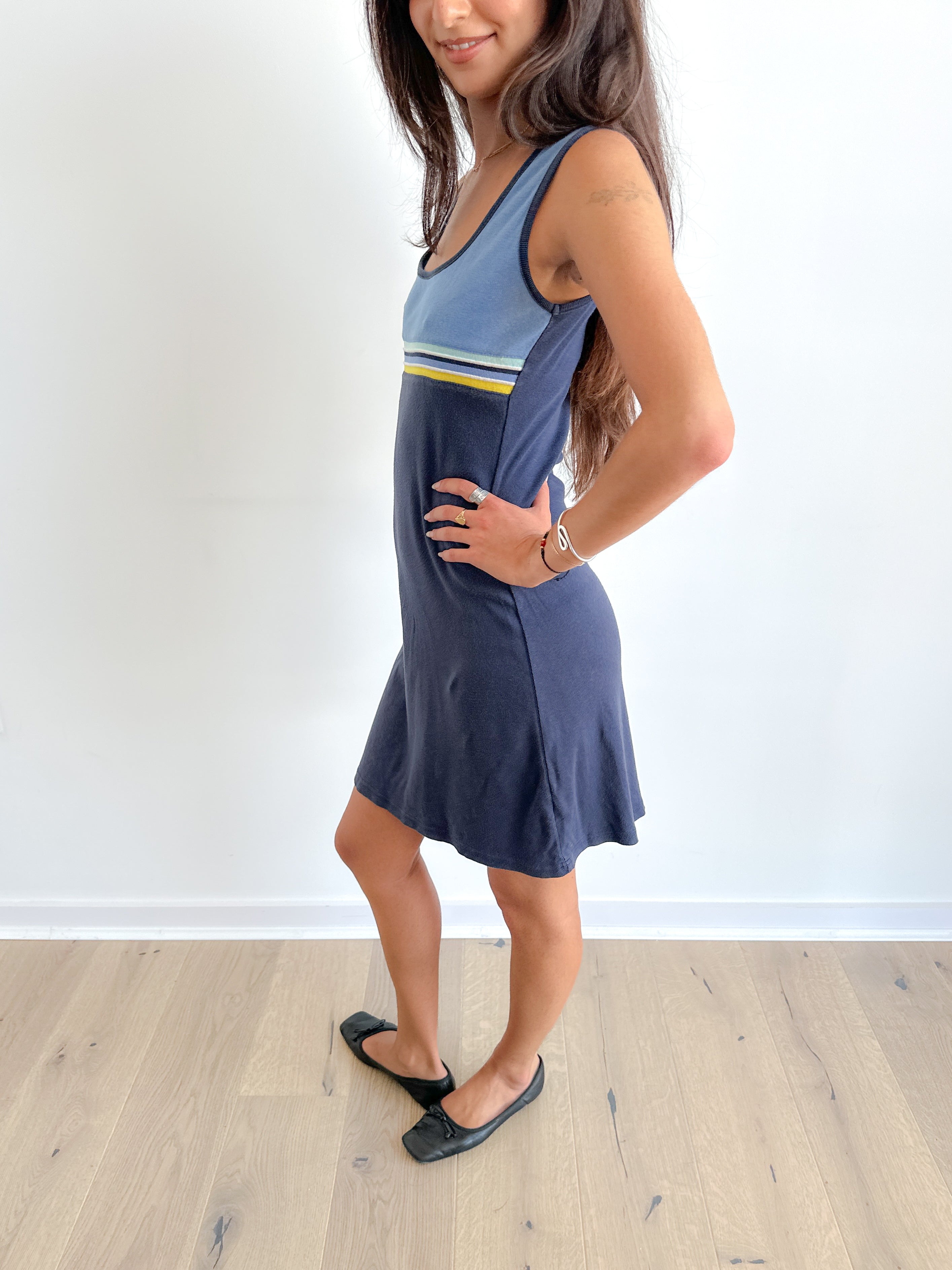 sporty mini dress / size m