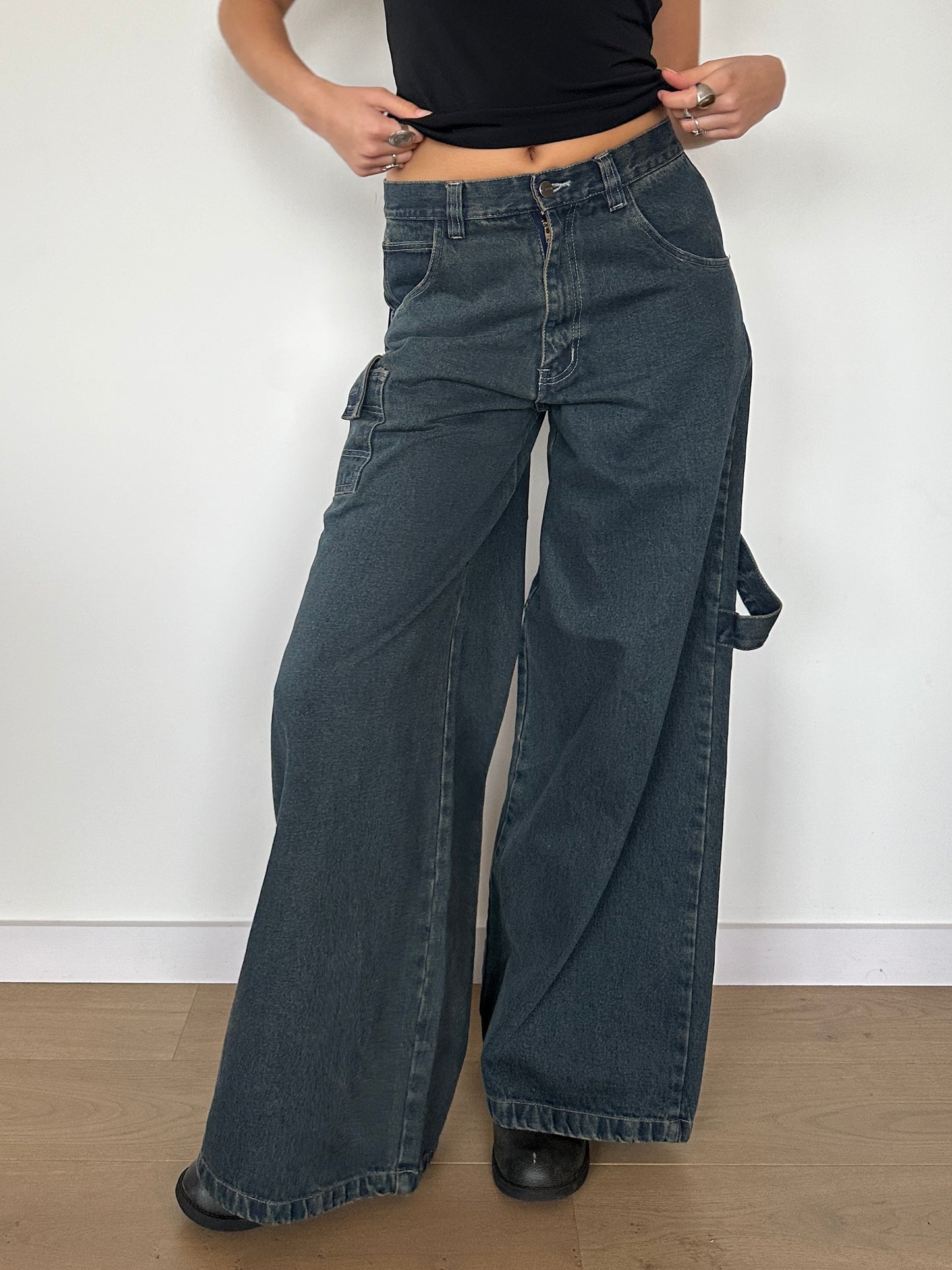 Baggy Skater Jeans · Size S/M