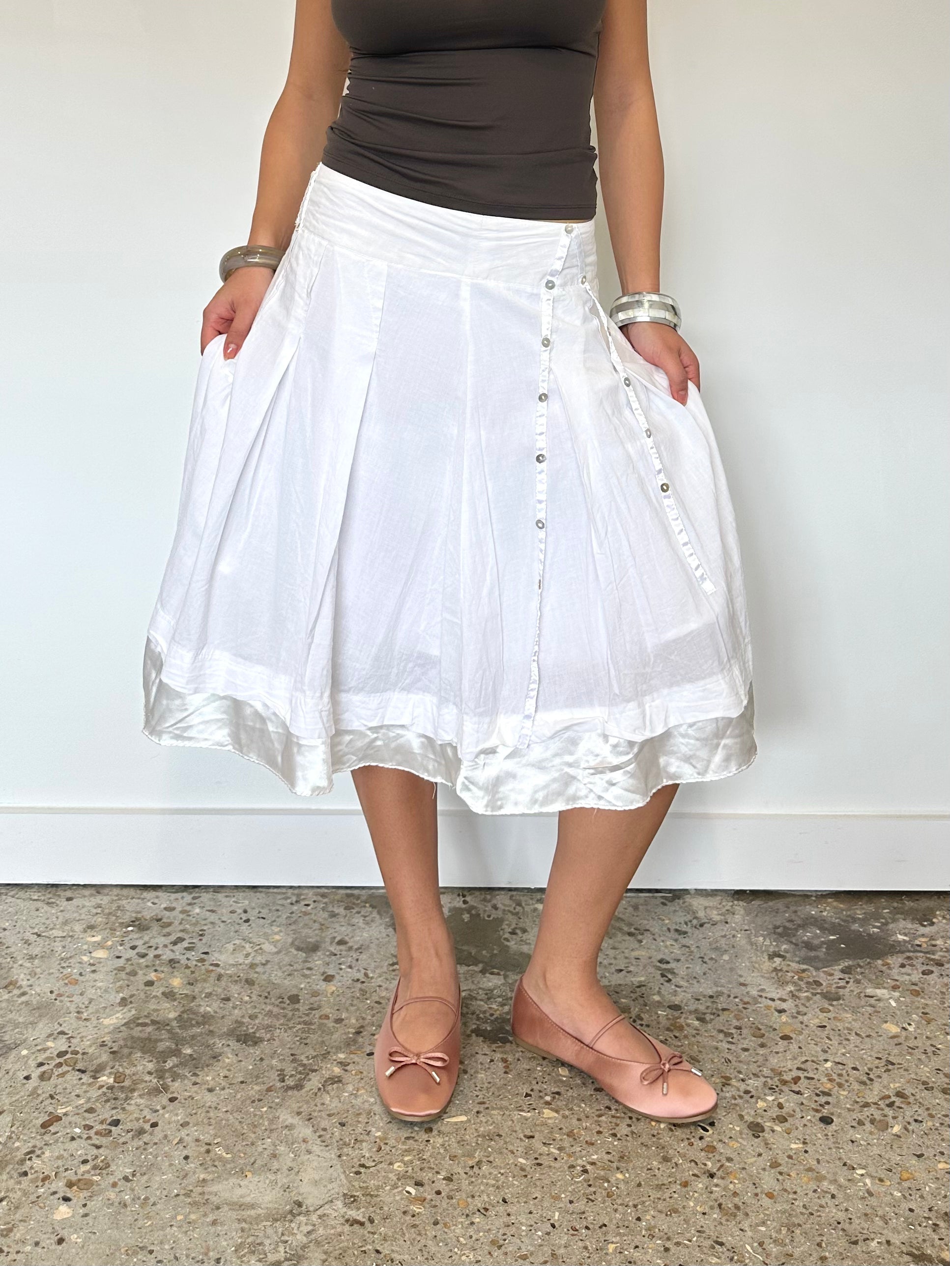 button boho skirt — size xs/s