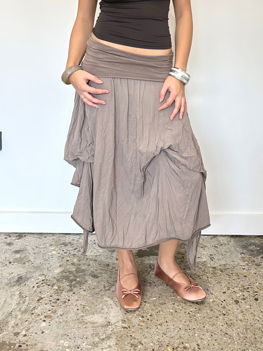asymmetric skirt — size xs/s